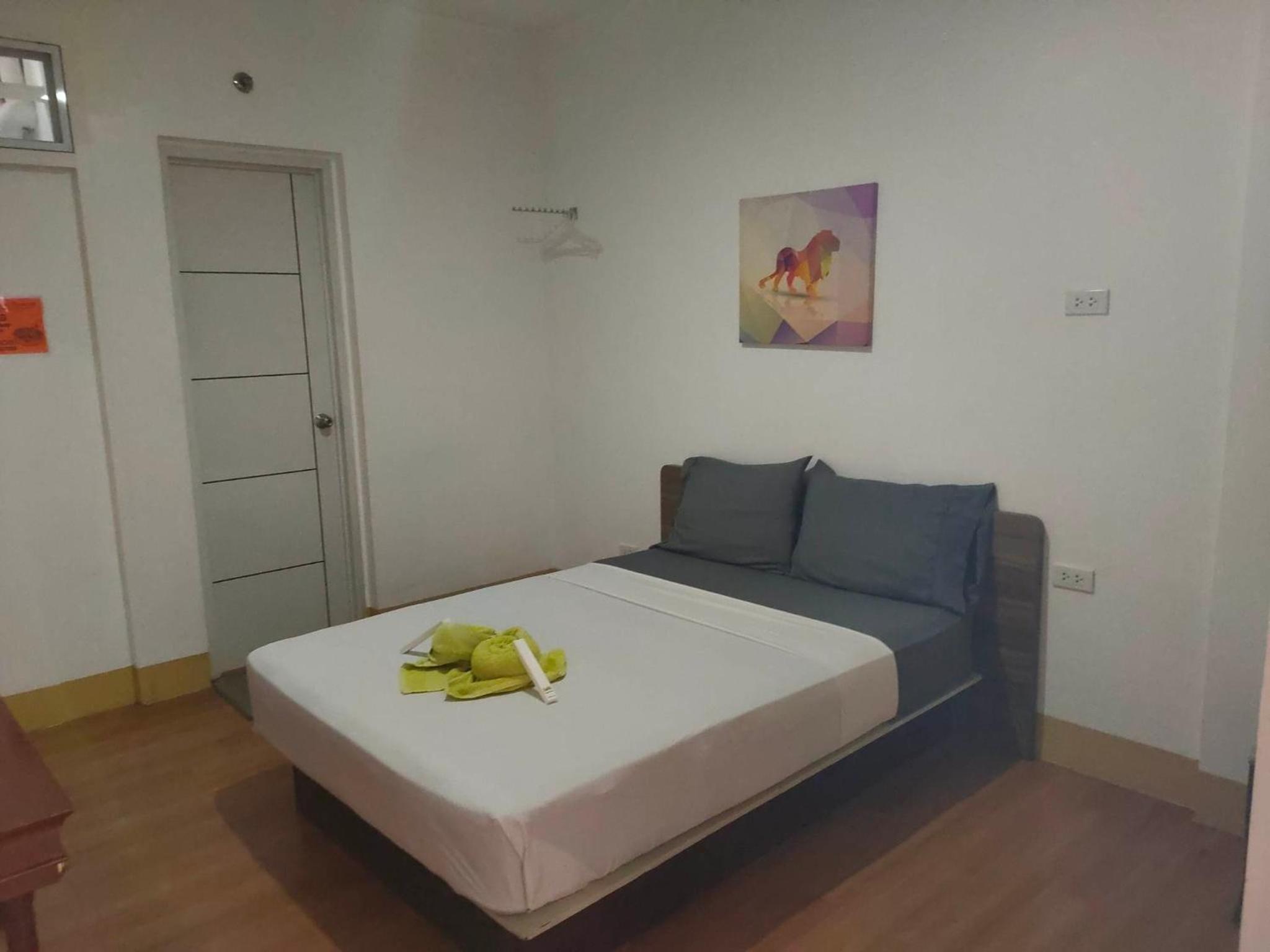 Standard Double Room - Photo 3