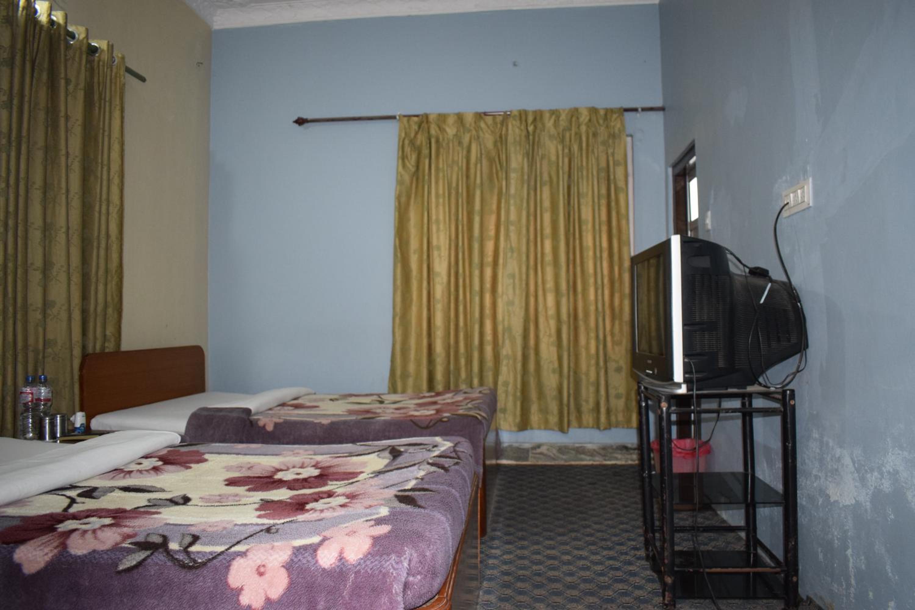 Budget Double Room photo 1