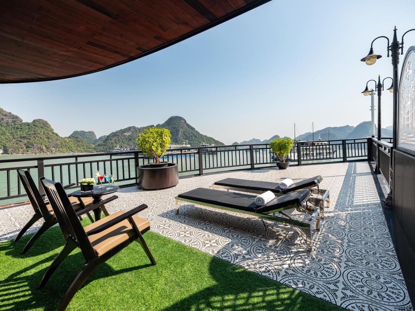 Presidential Suite with Private Terrace