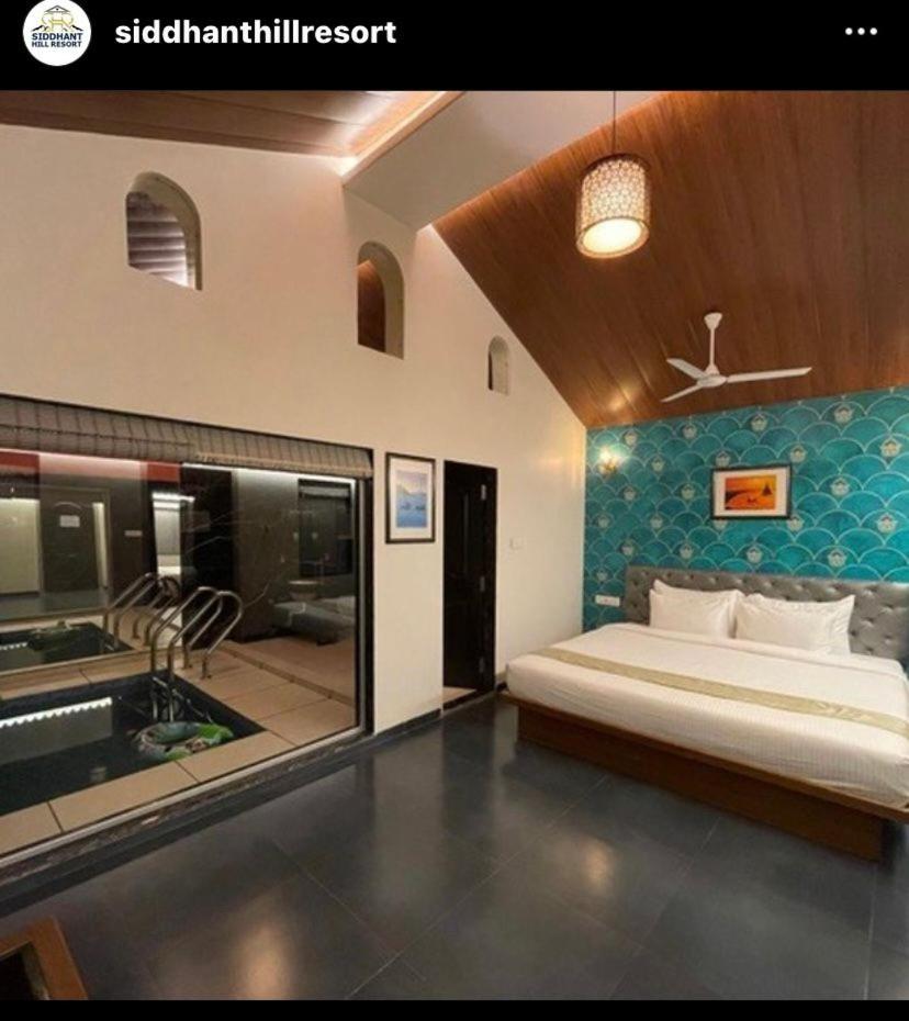 Honeymoon suite with indoor Private Pool