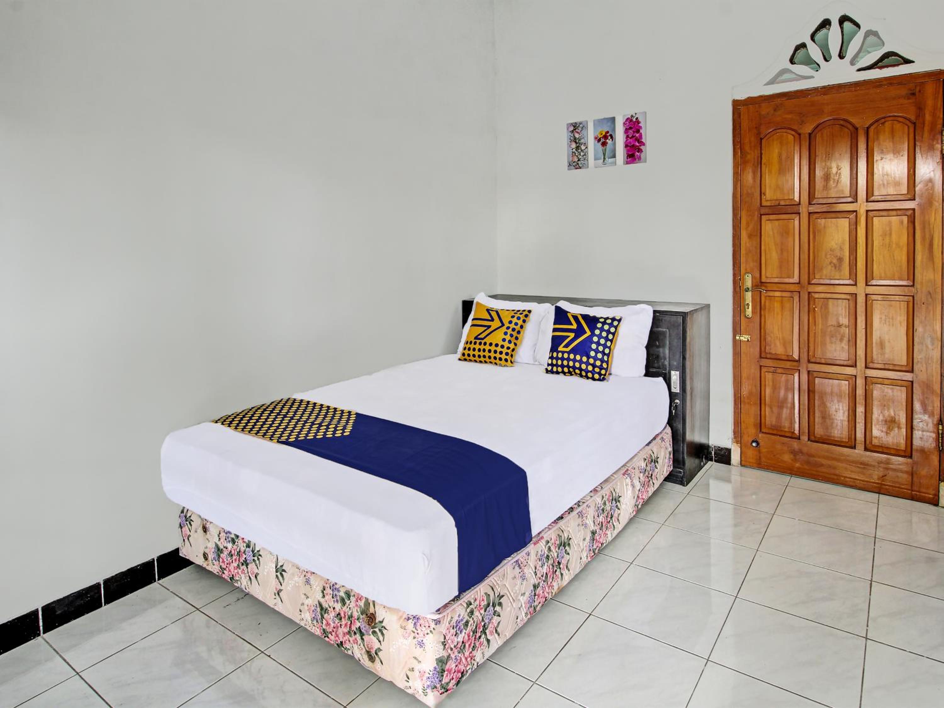 Queen Room - Photo 1