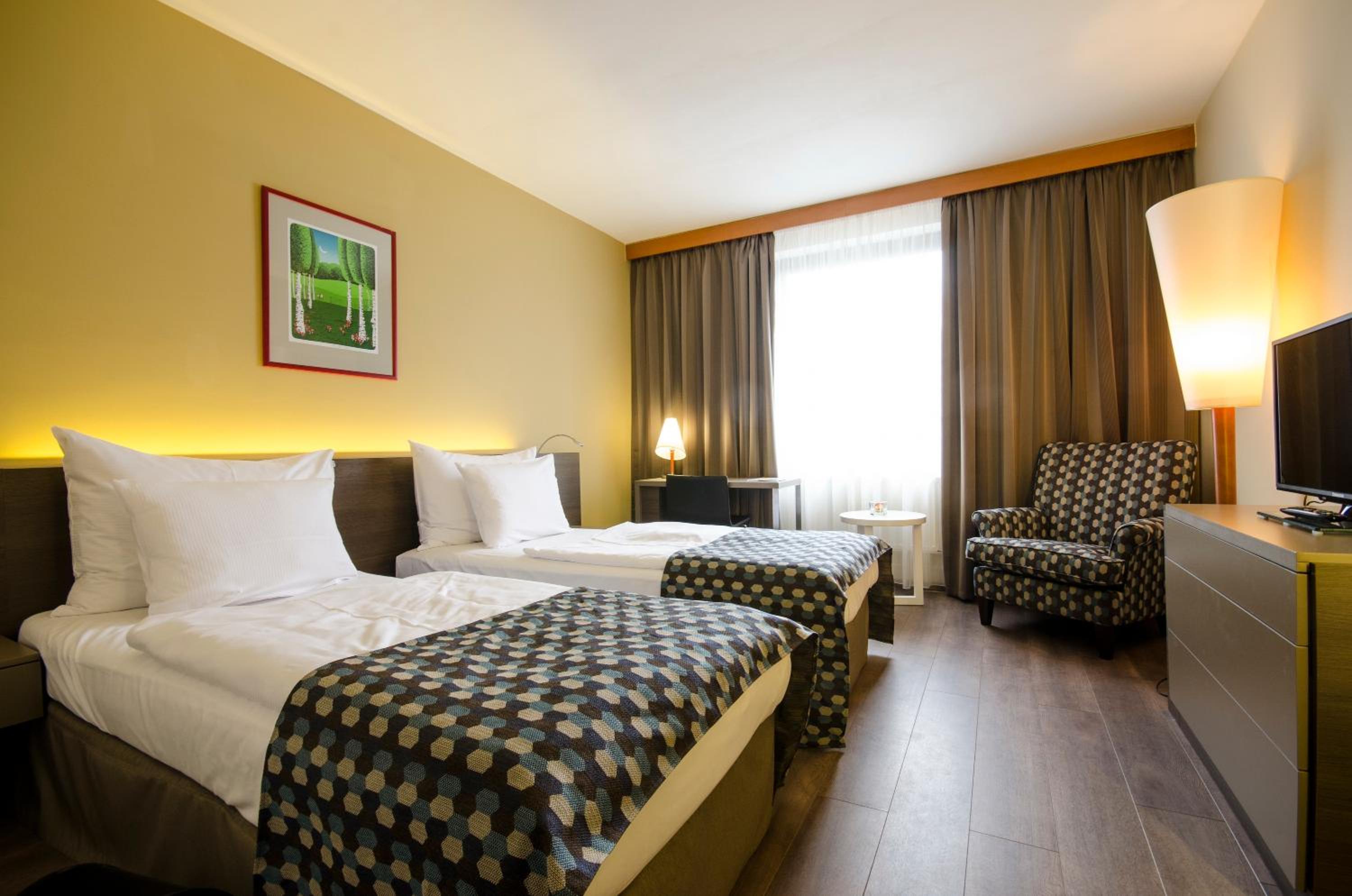 Standard Double or Twin Room photo 2