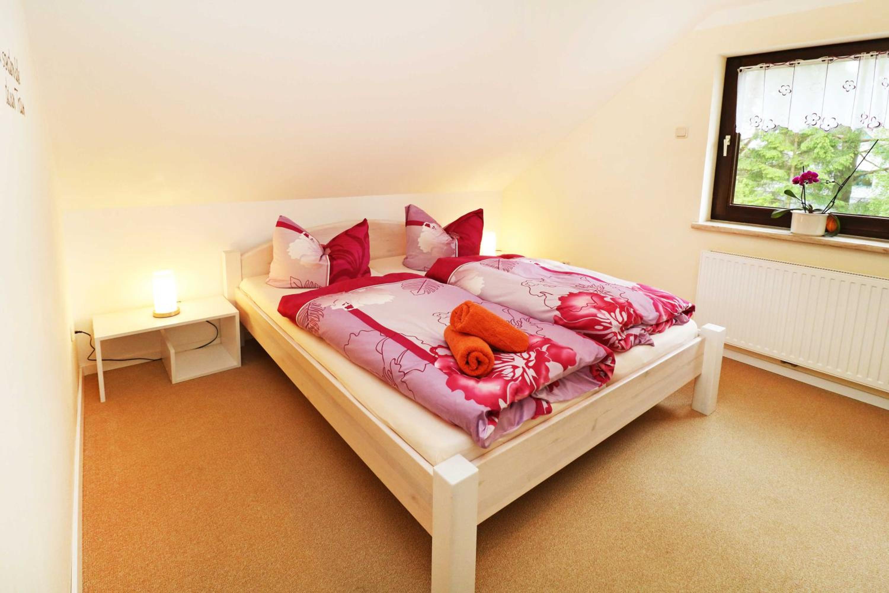 Two-Bedroom Apartment with Balcony photo 3