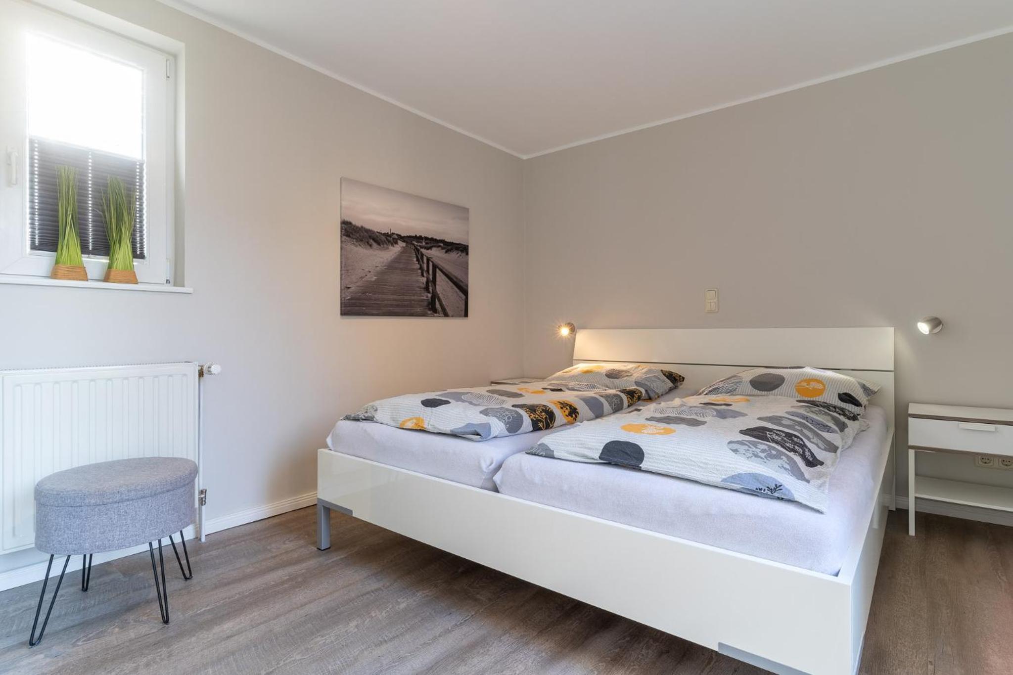 Apartment with Terrace photo 3
