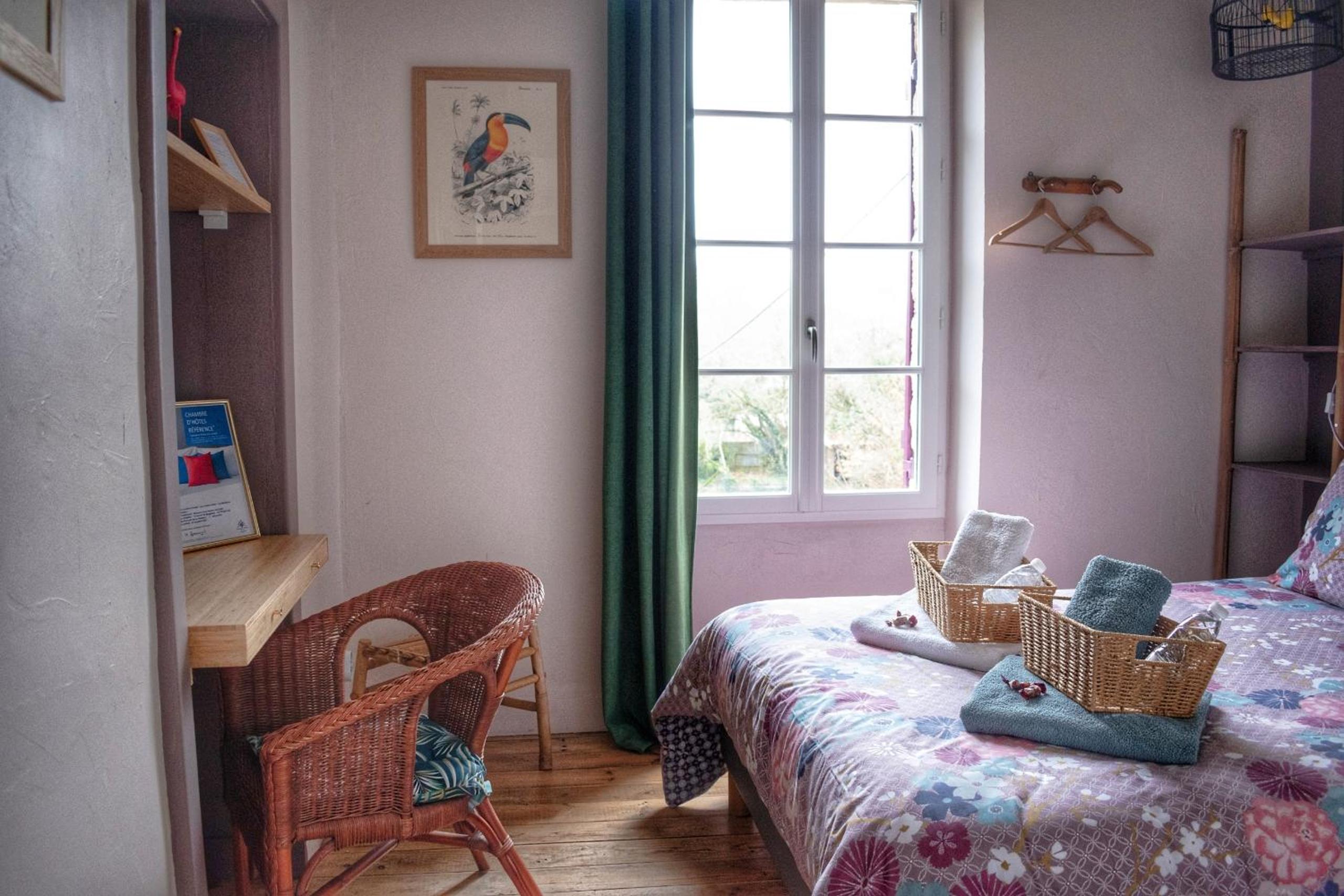 Small Double Room - Photo 6