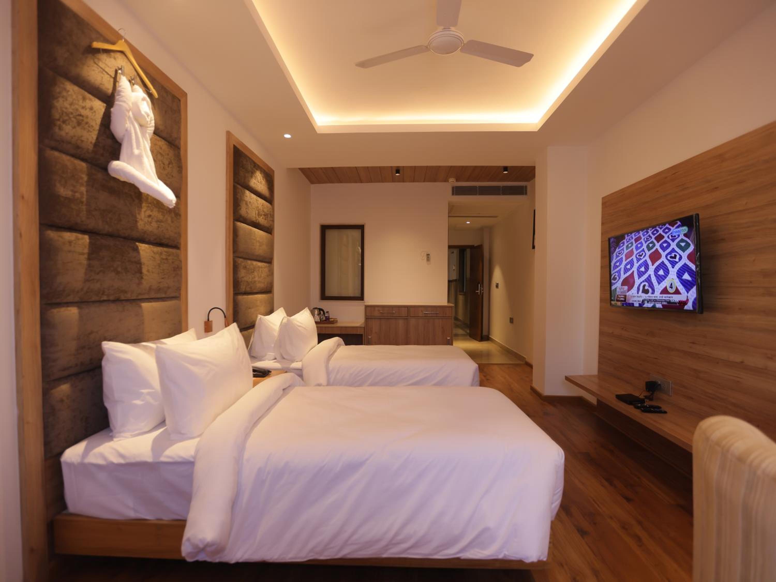 Deluxe Twin Room - Photo 1