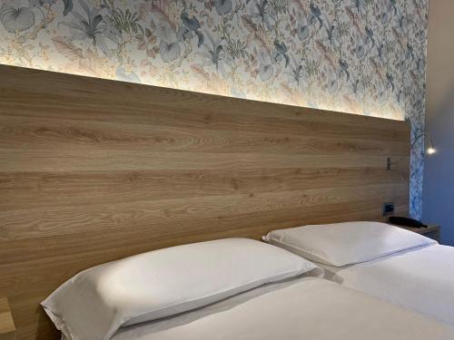 Twin Room with Balcony photo 3