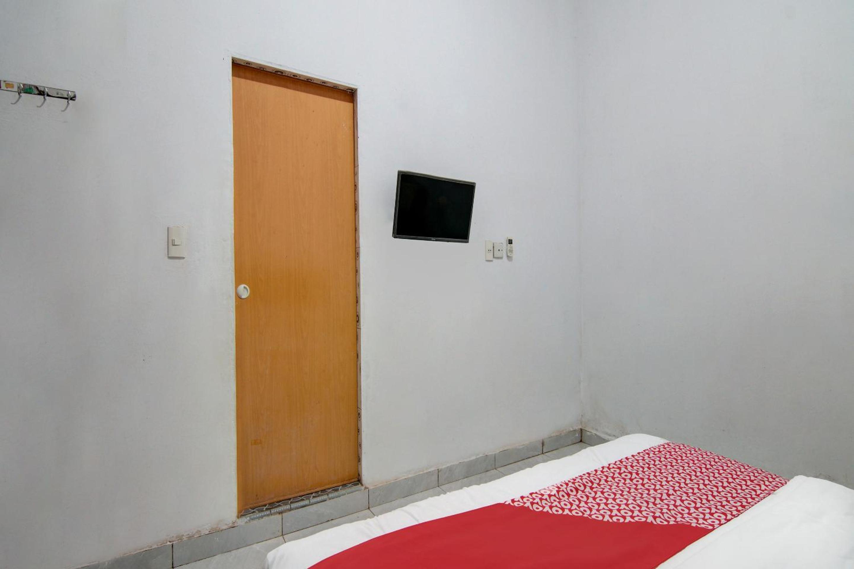 Deluxe Double Room photo 3