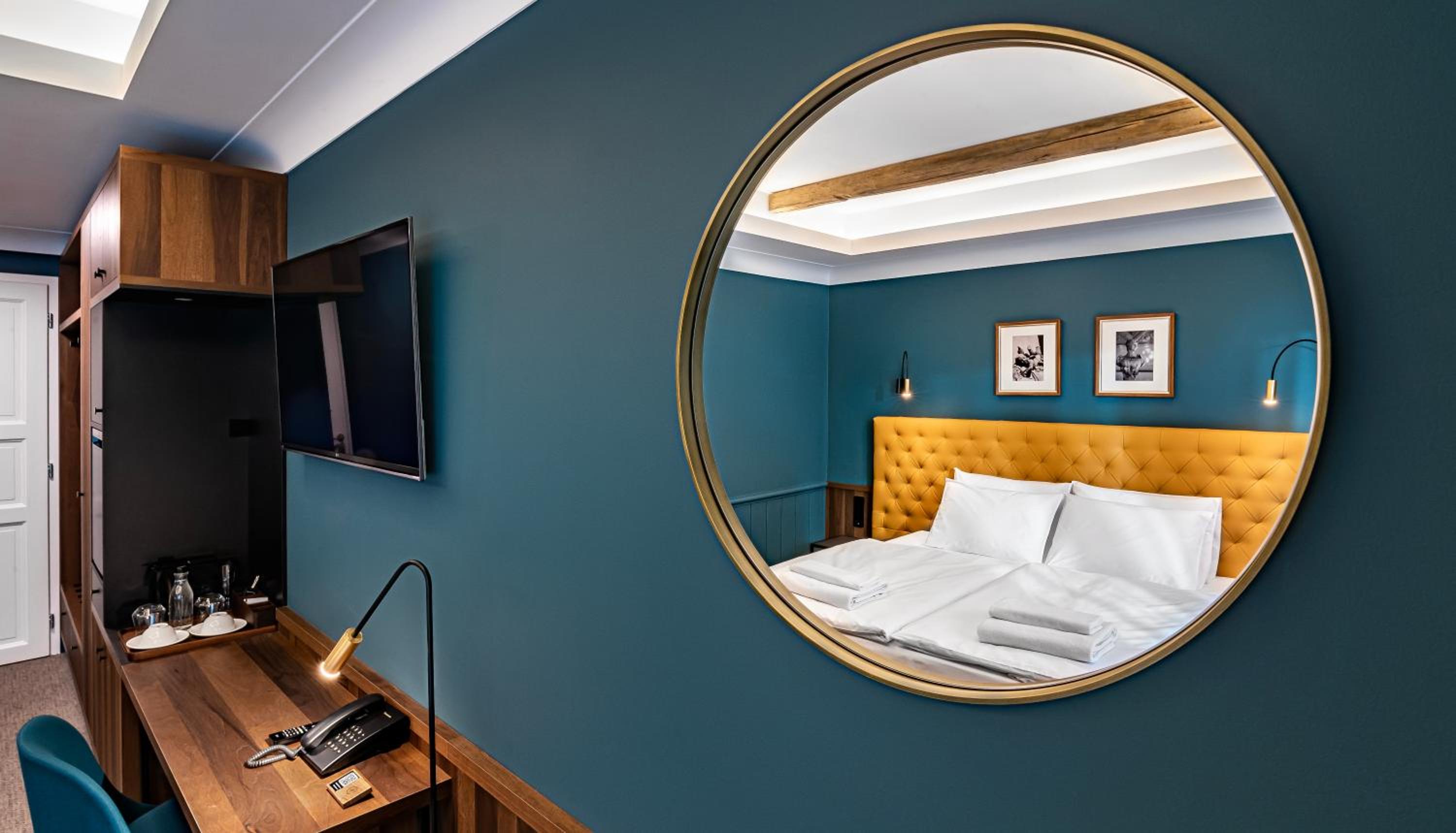 Superior Double or Twin Room - Photo 12