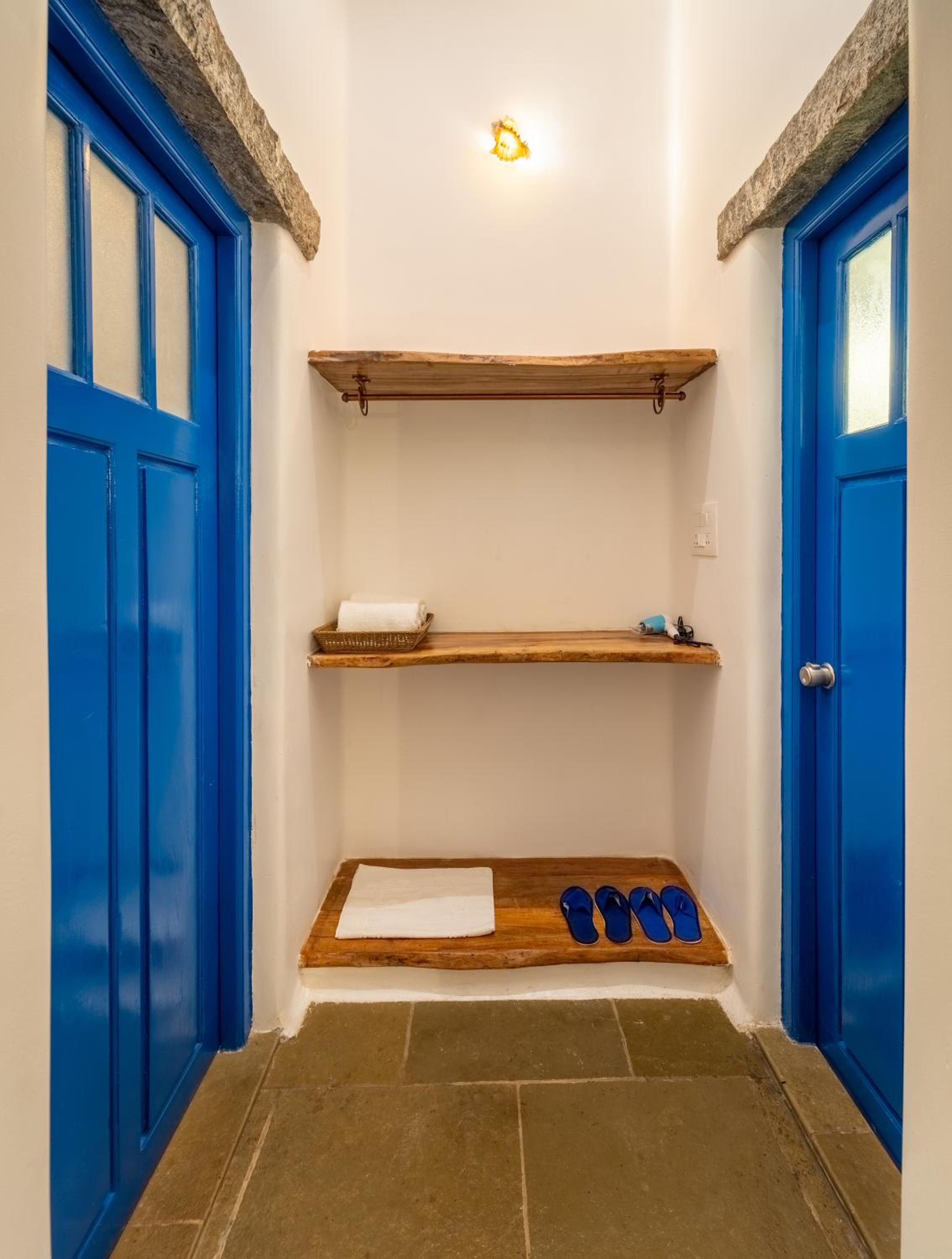 Suite with Private Pool - Photo 8