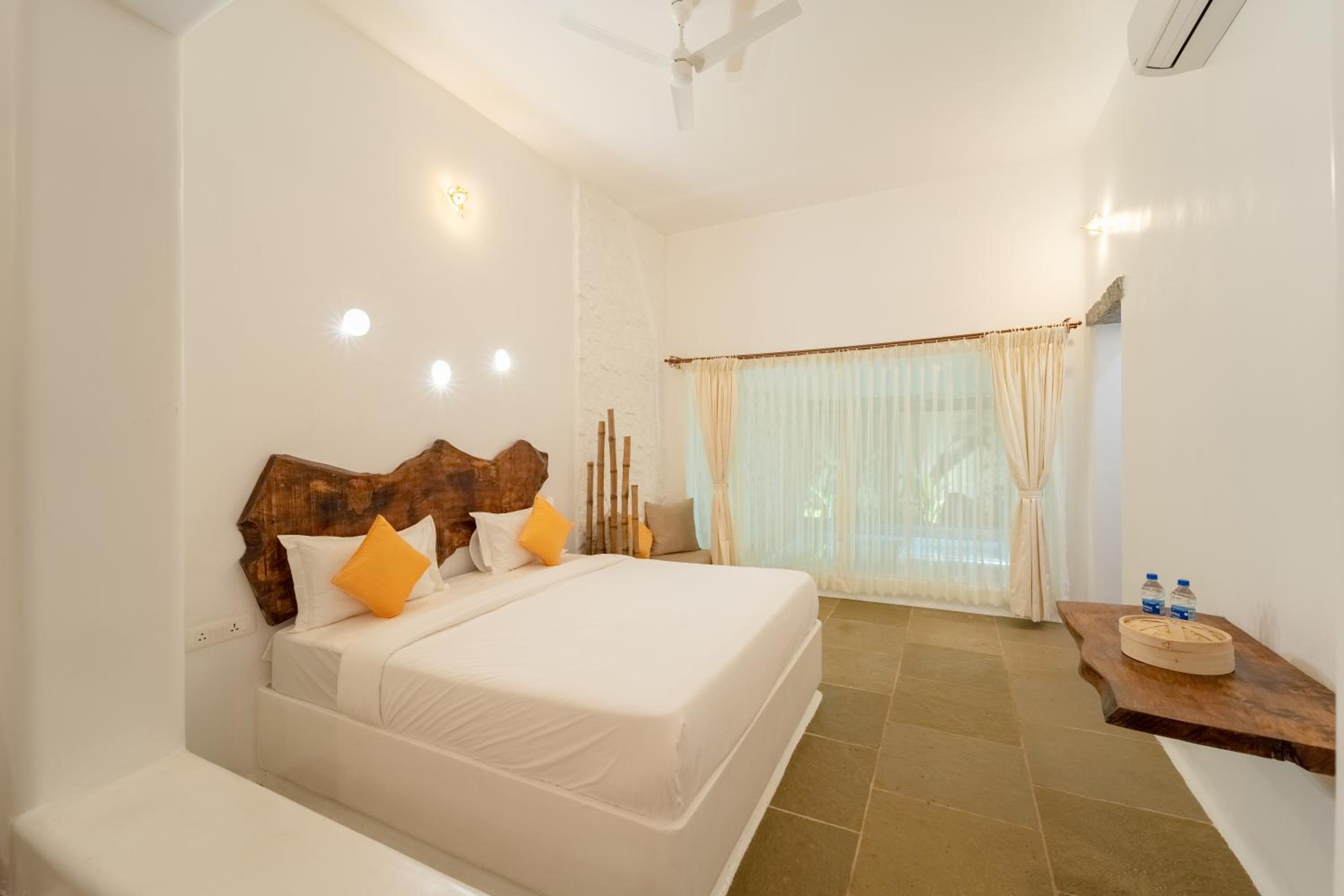 Suite with Private Pool - Photo 6