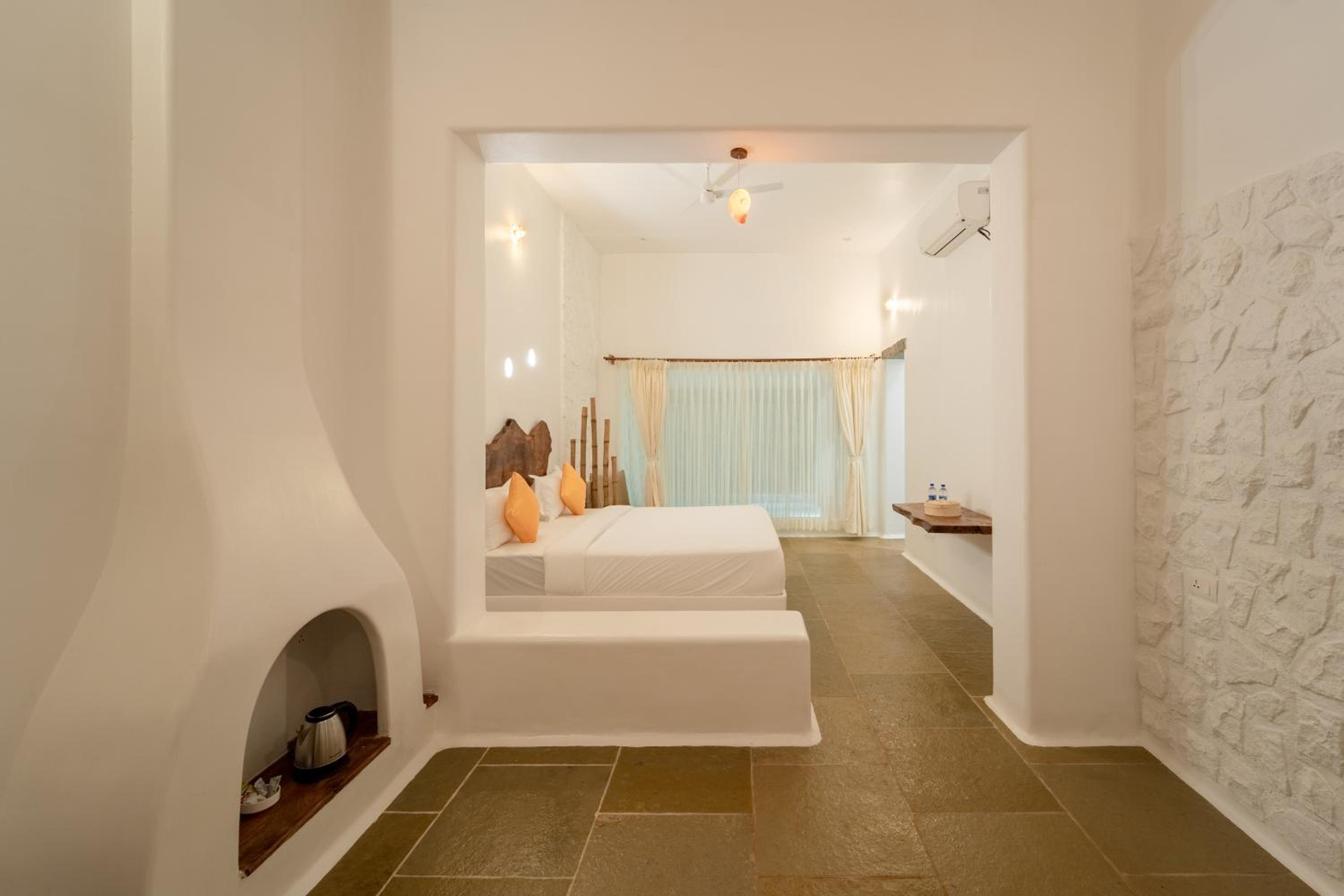 Suite with Private Pool - Photo 3