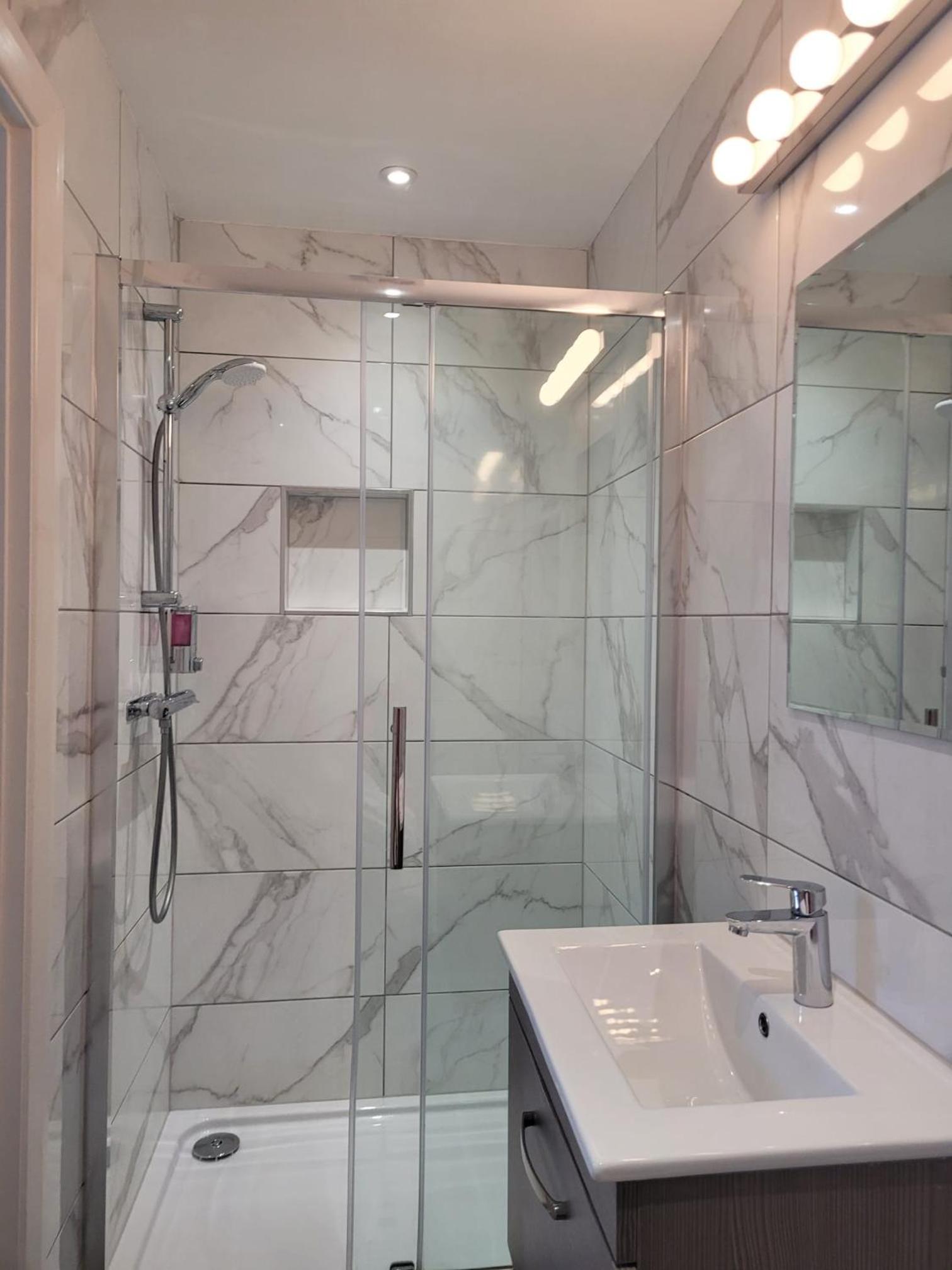Twin Room En-Suite Lower Ground Floor photo 2