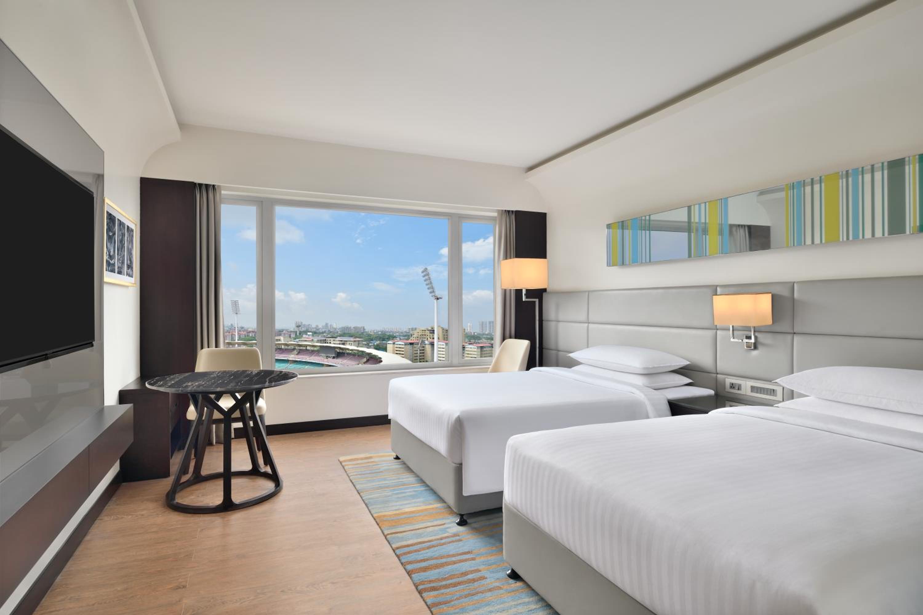 Guest room, 2 Twin, Stadium view - Photo 1