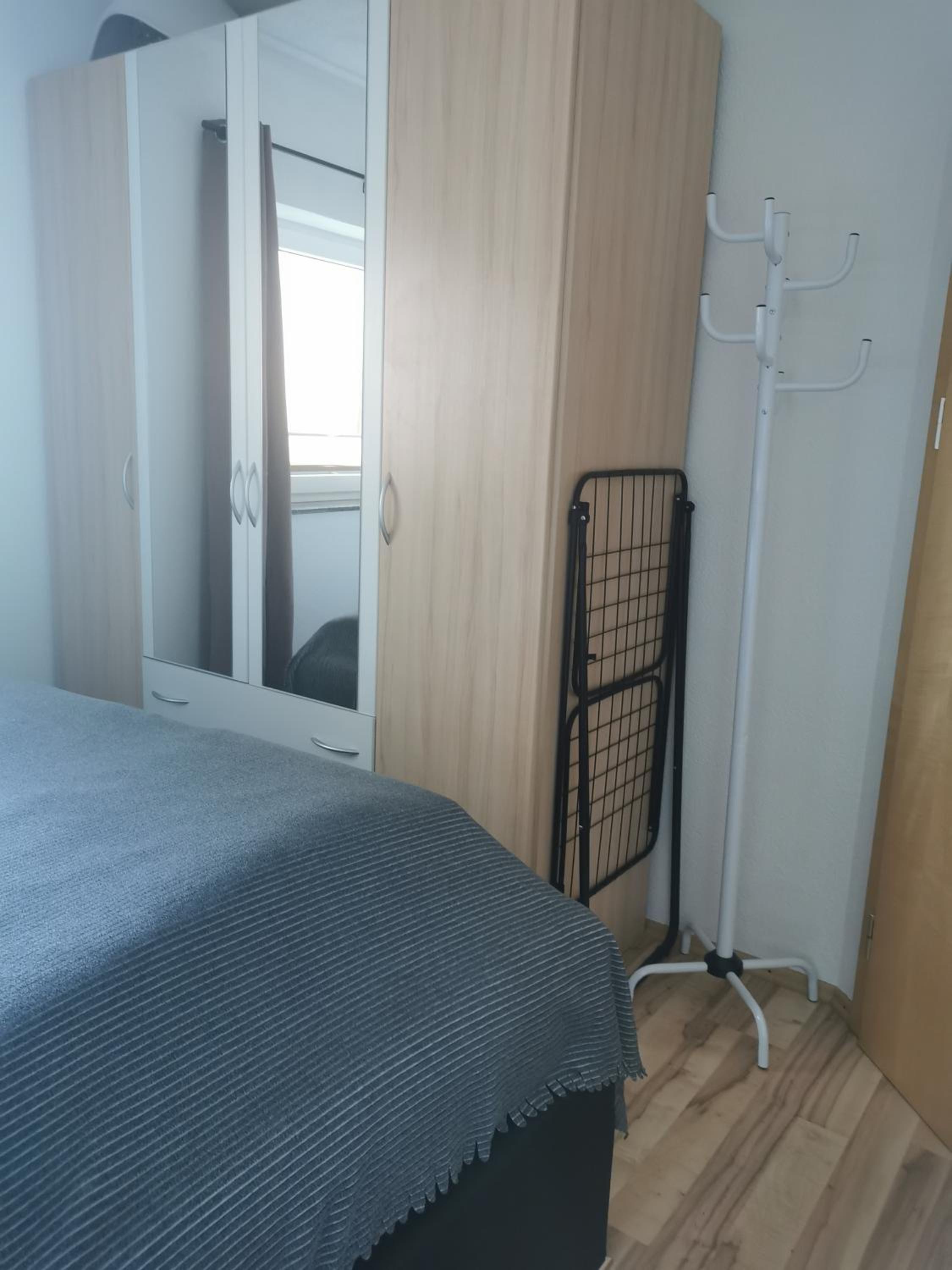 One-Bedroom Apartment photo 3
