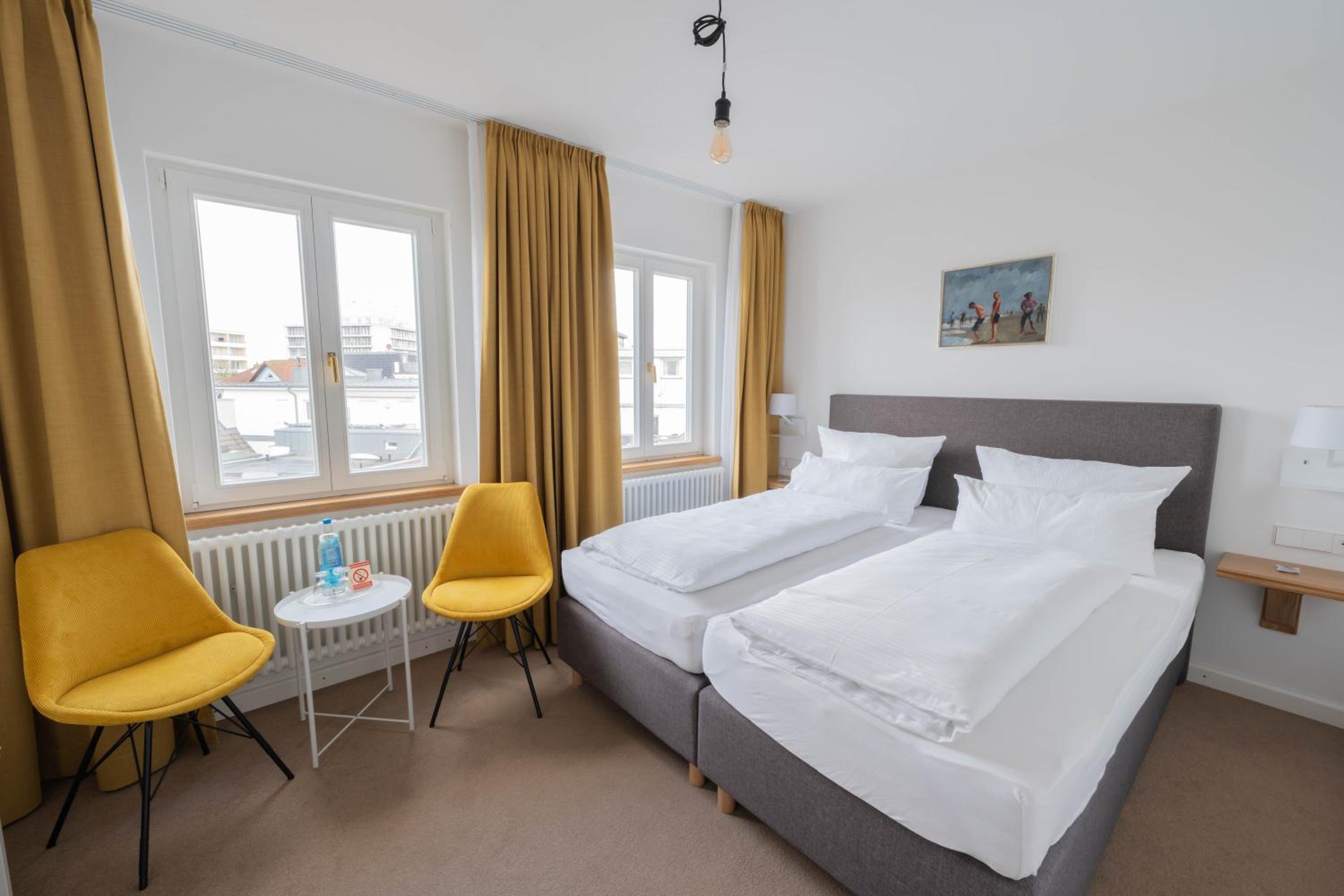Standard Double Room - Photo 4