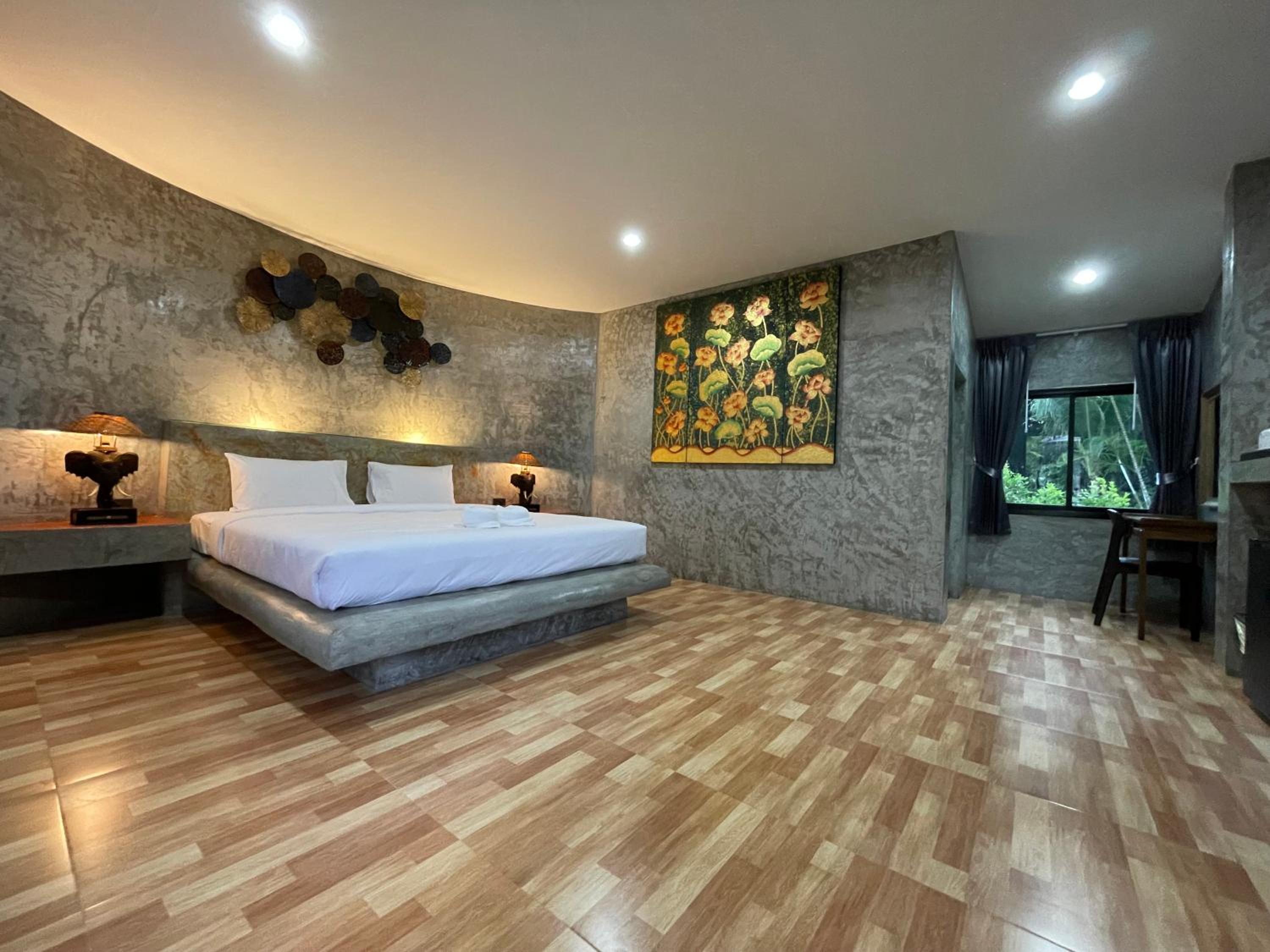 One-Bedroom Villa - Photo 3