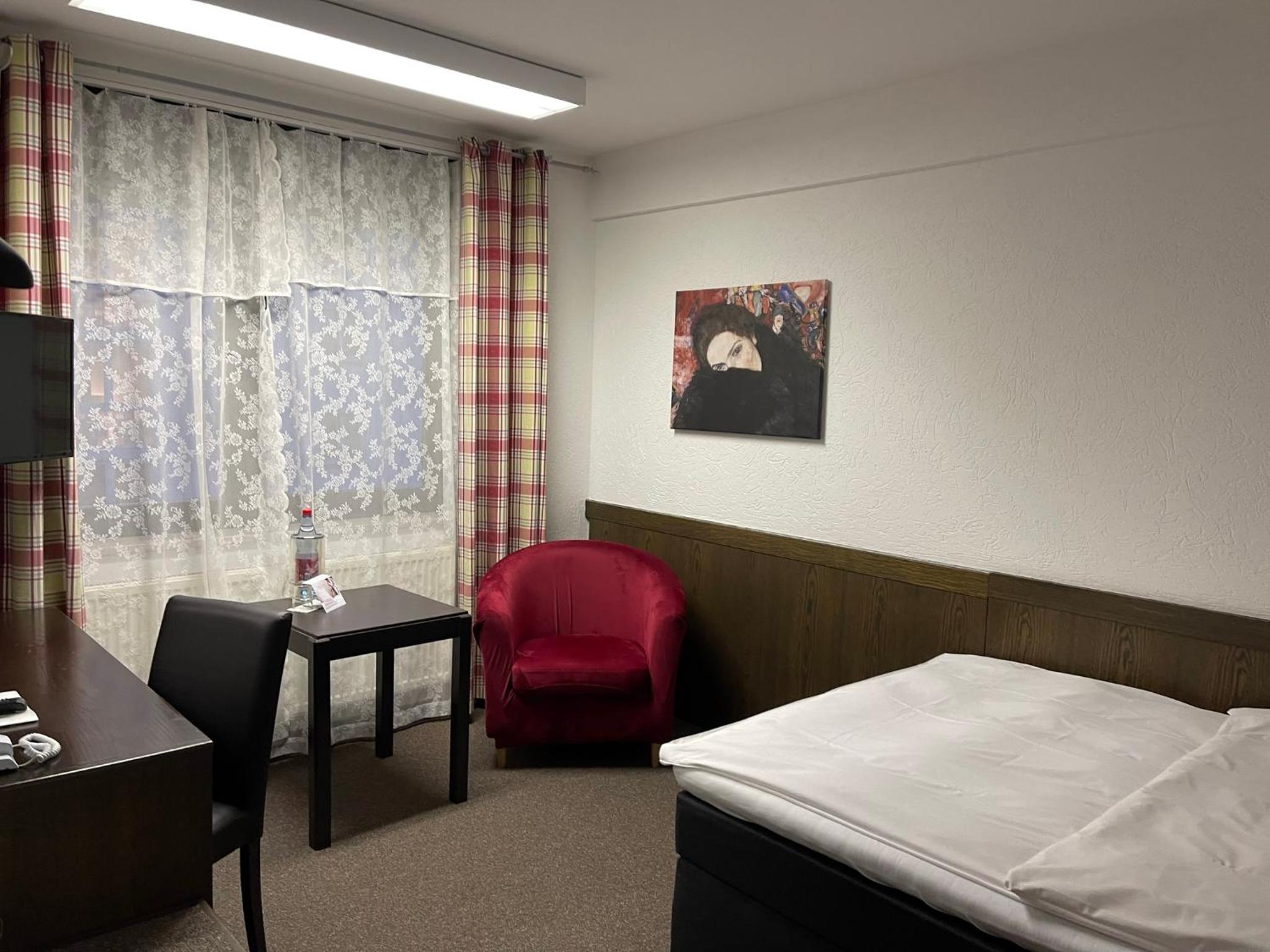 Single Room photo 1