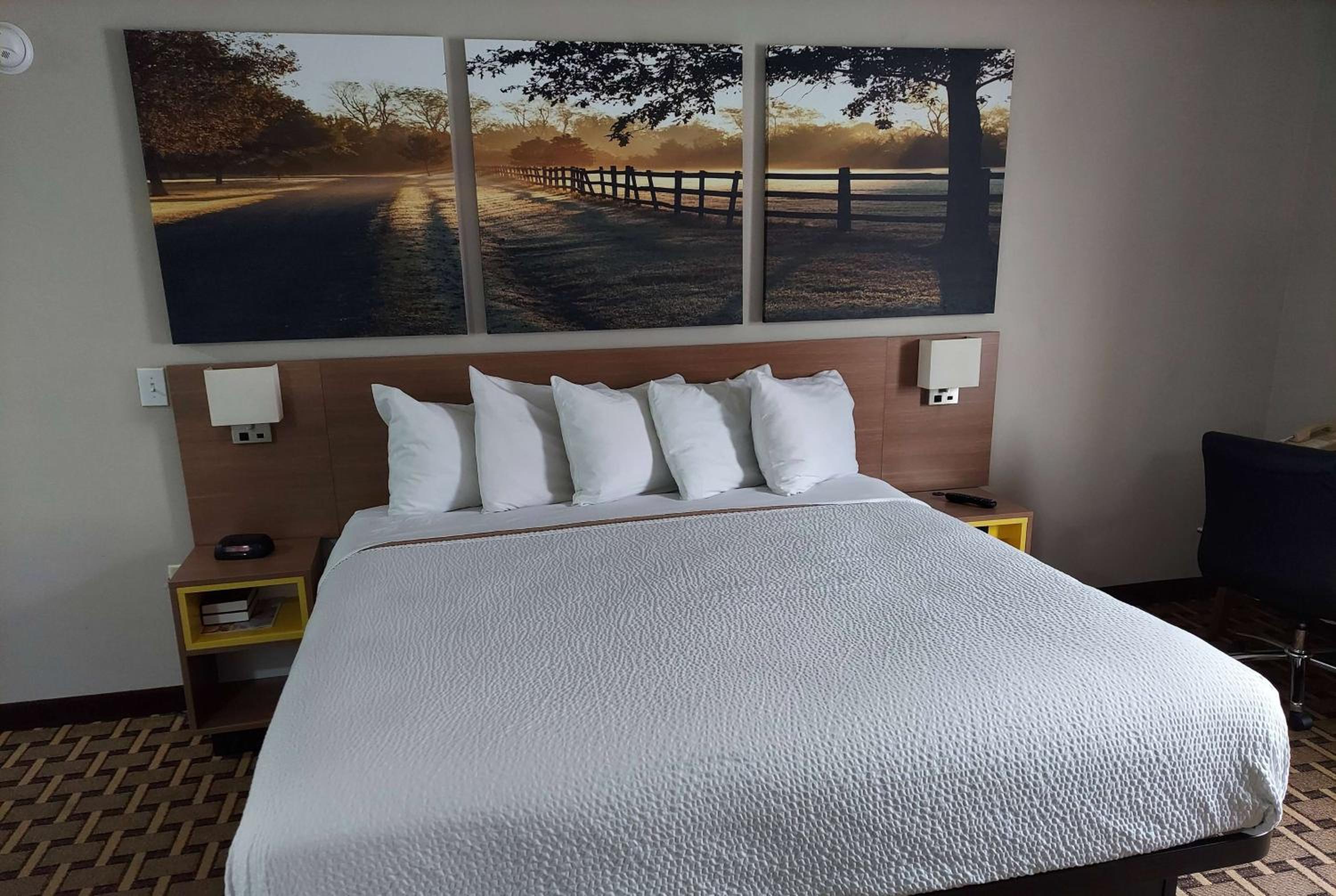 Days Inn & Suites by Wyndham Huntsville, Billede 2