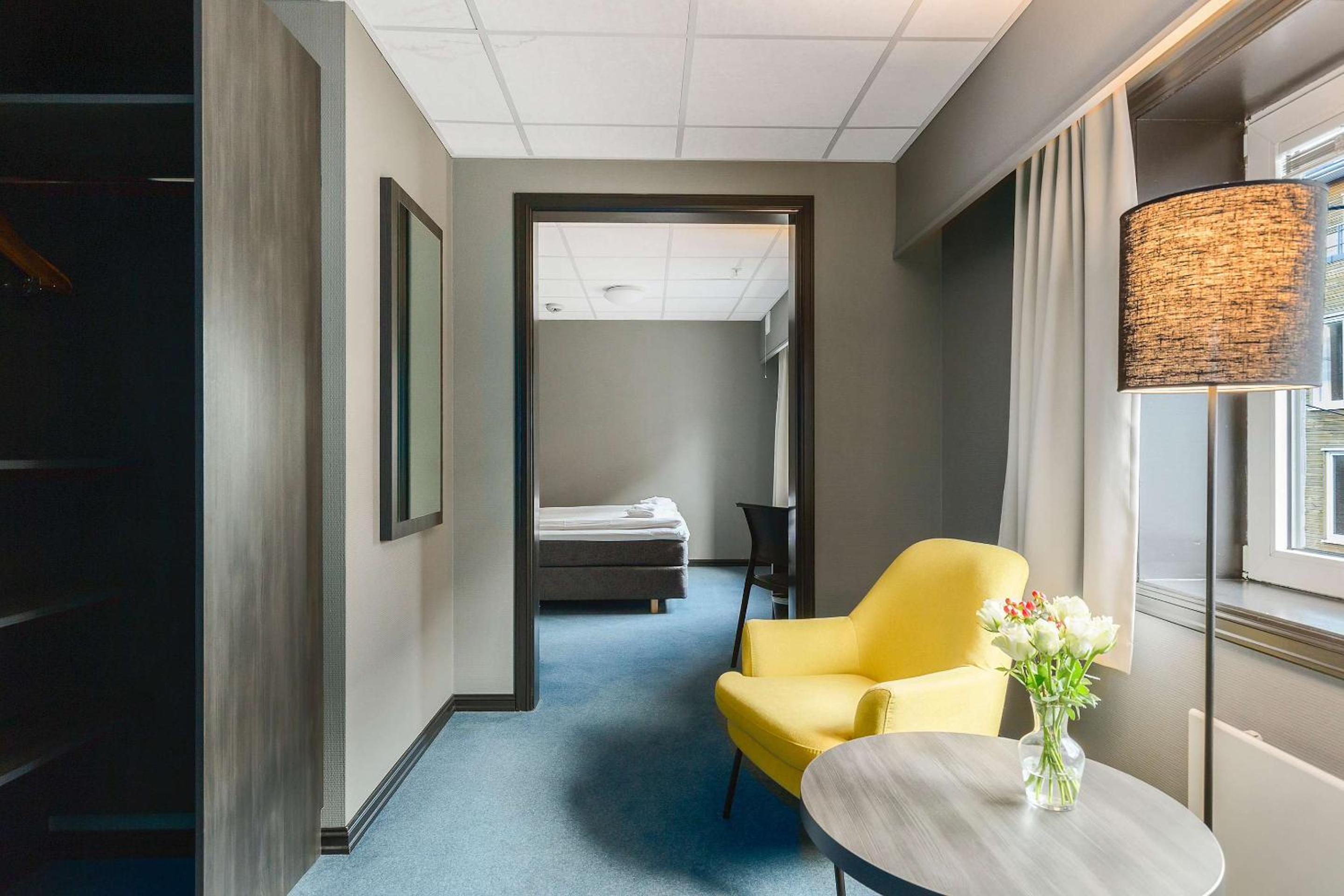 Family Twin Room