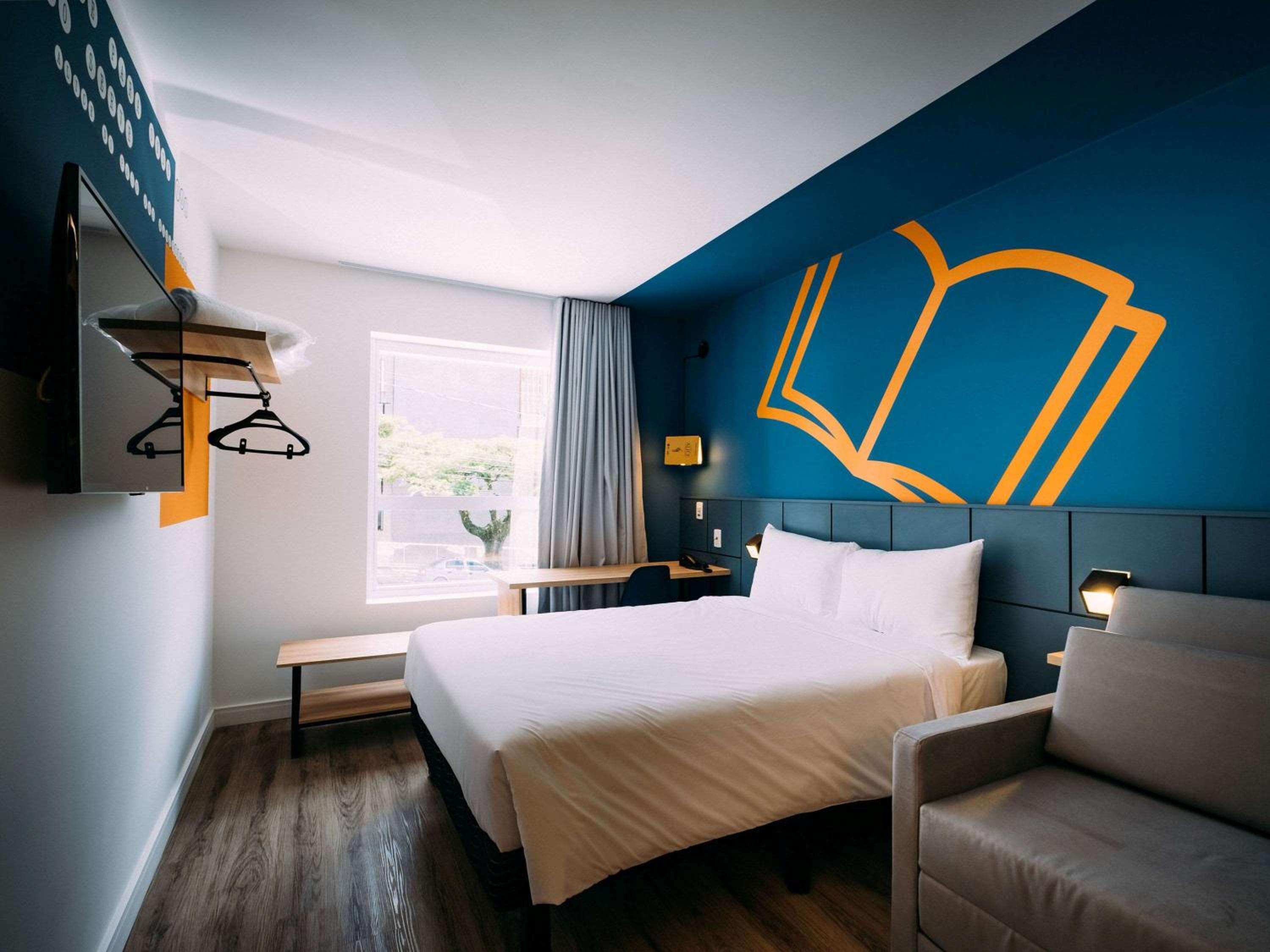 Standard Apartment with One Double Bed and One Sofa Bed - Photo 1