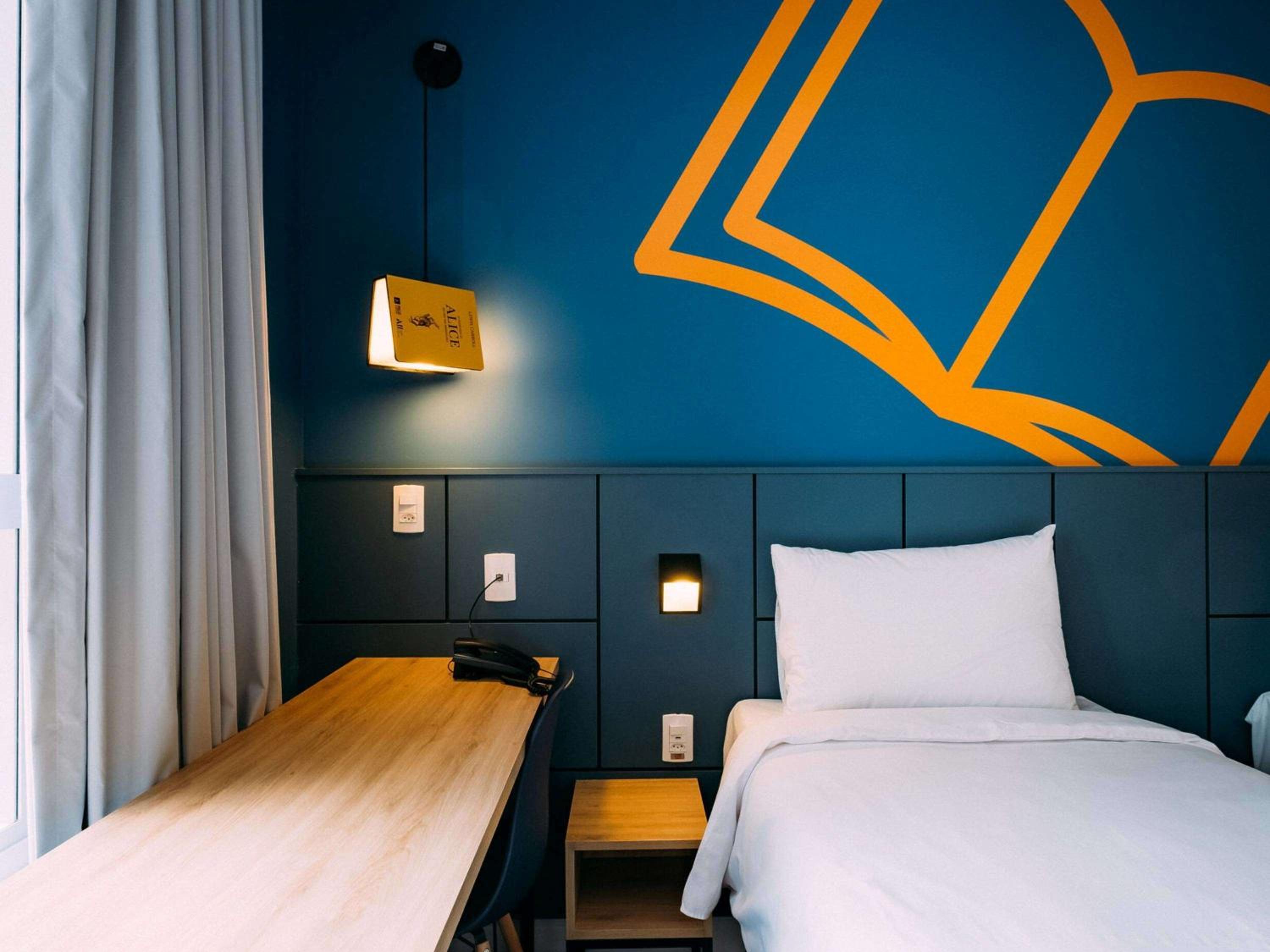 Standard Apartment with Two Single Beds - Photo 8