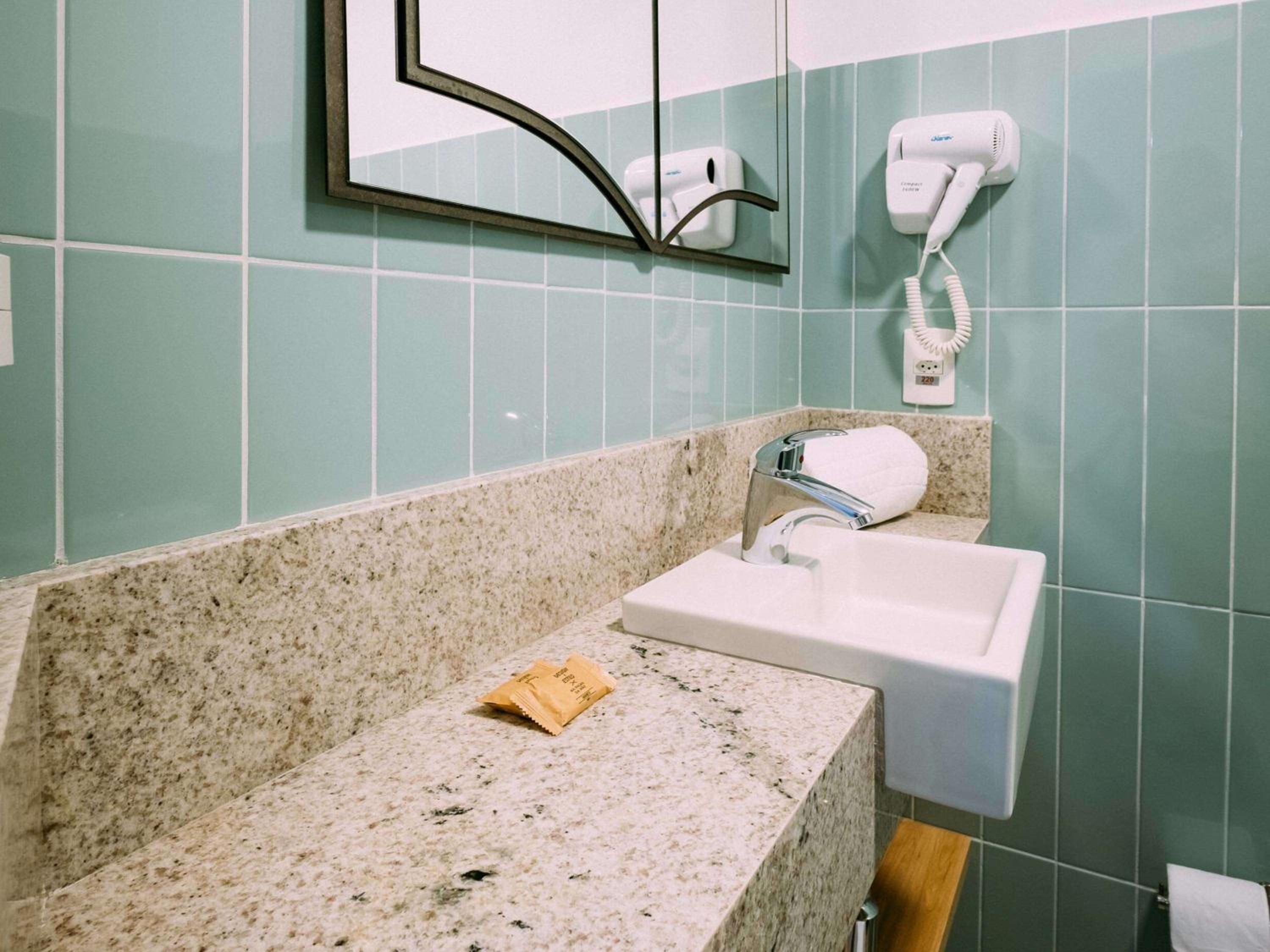 Family Apartment - Photo 8