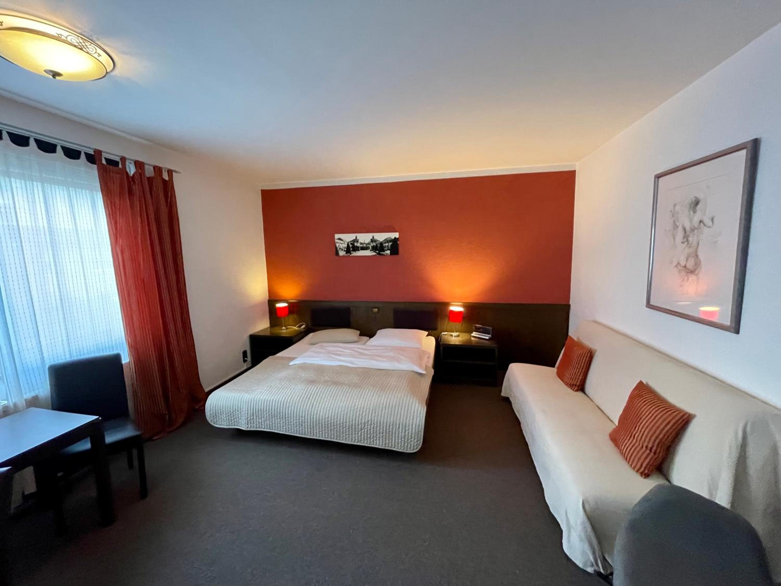 Triple Room photo 2
