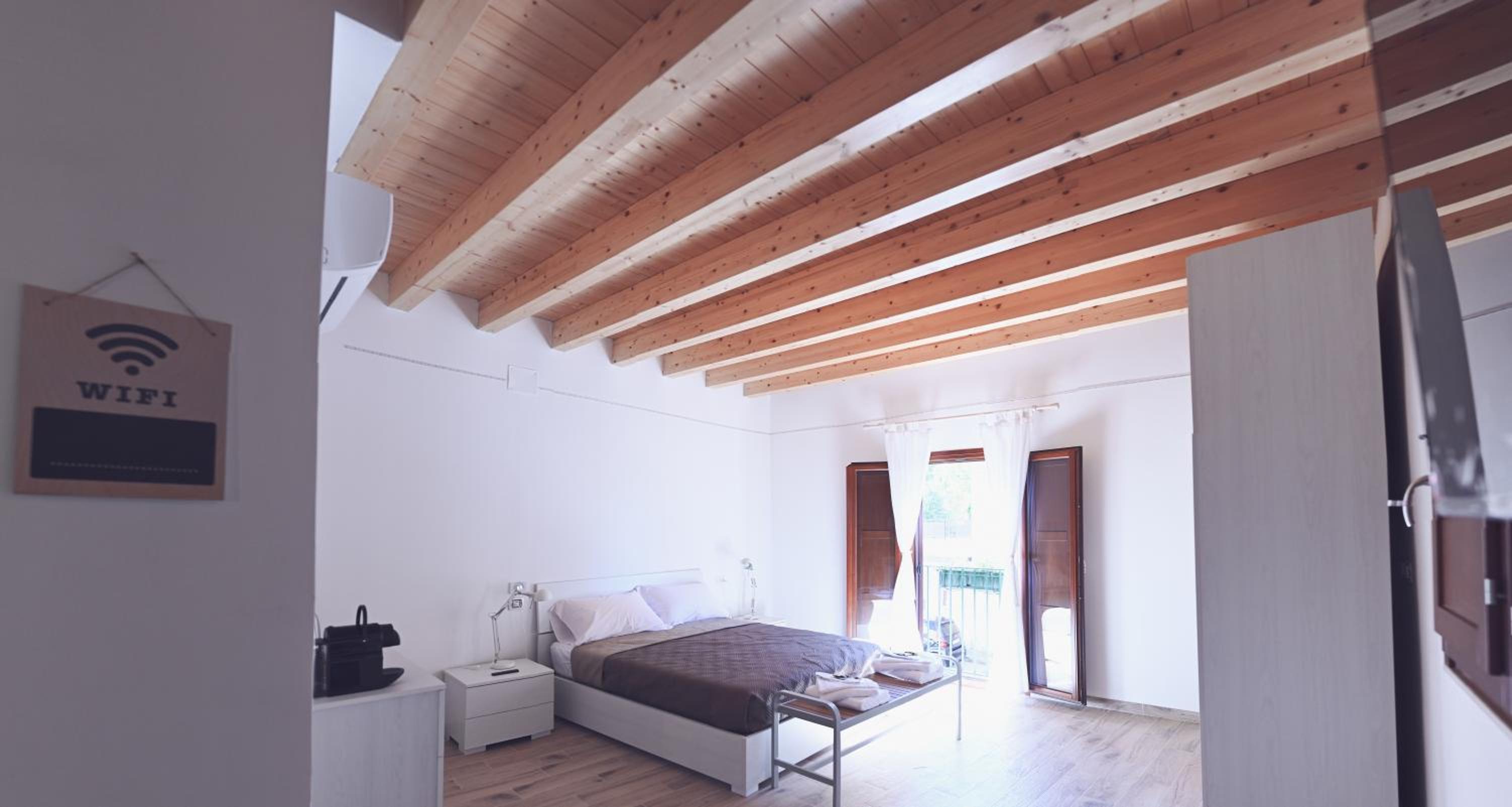 Double Room with Private Bathroom photo 1