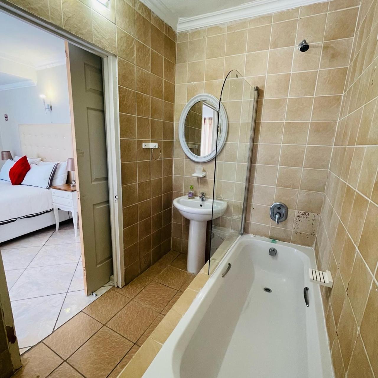 Deluxe Double Room - Photo 2