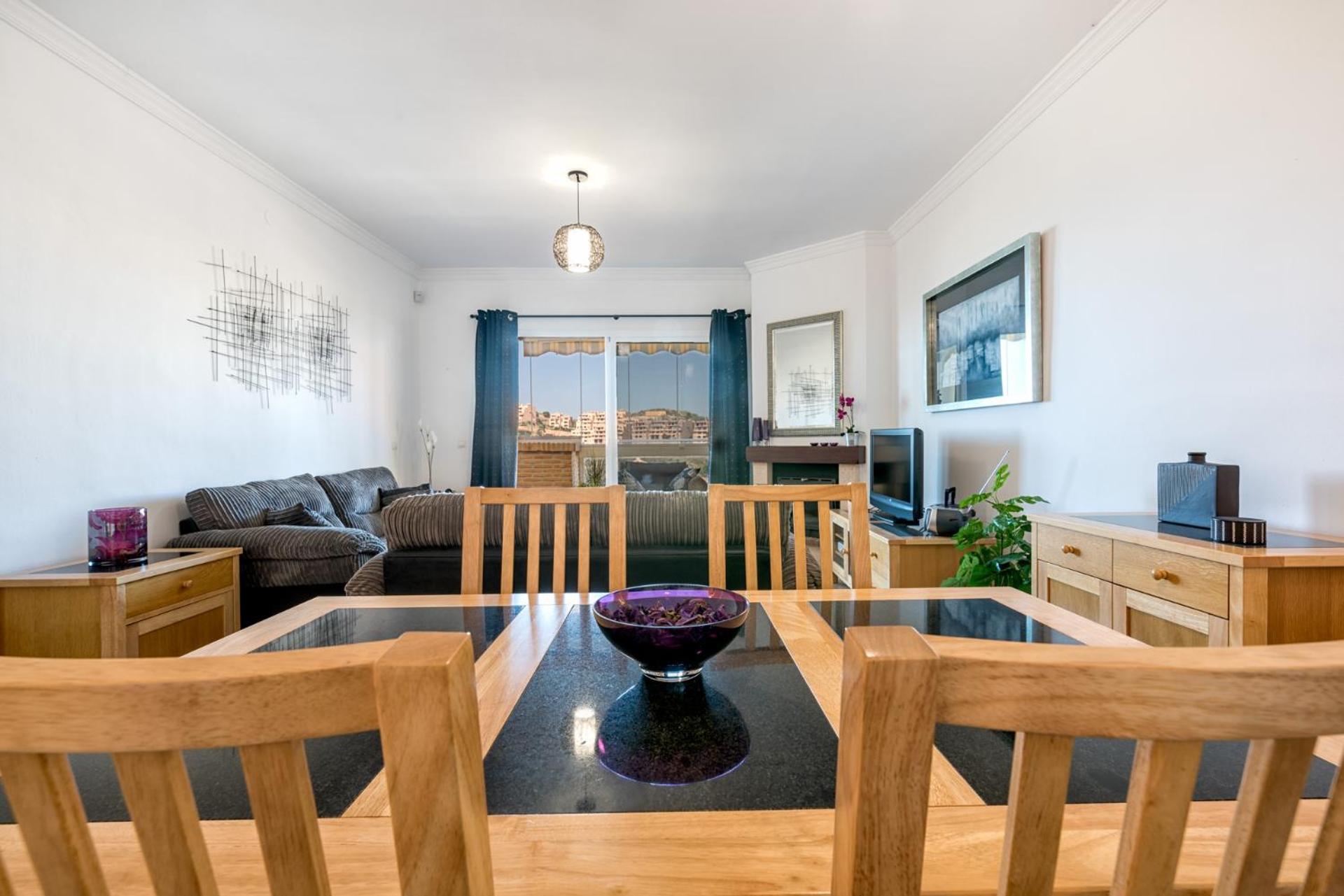 Two-Bedroom Apartment photo 2