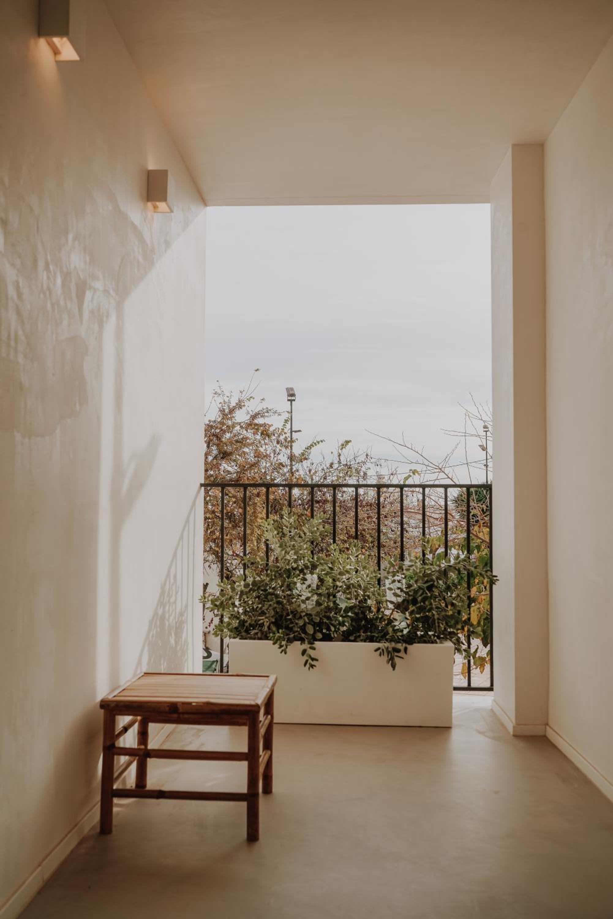 Apartment with Garden View - Photo 7