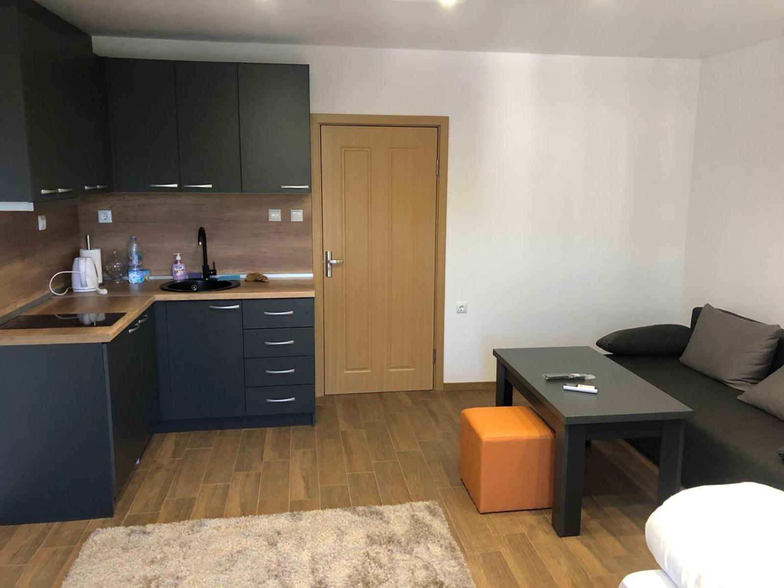 Mixed Dormitory Room