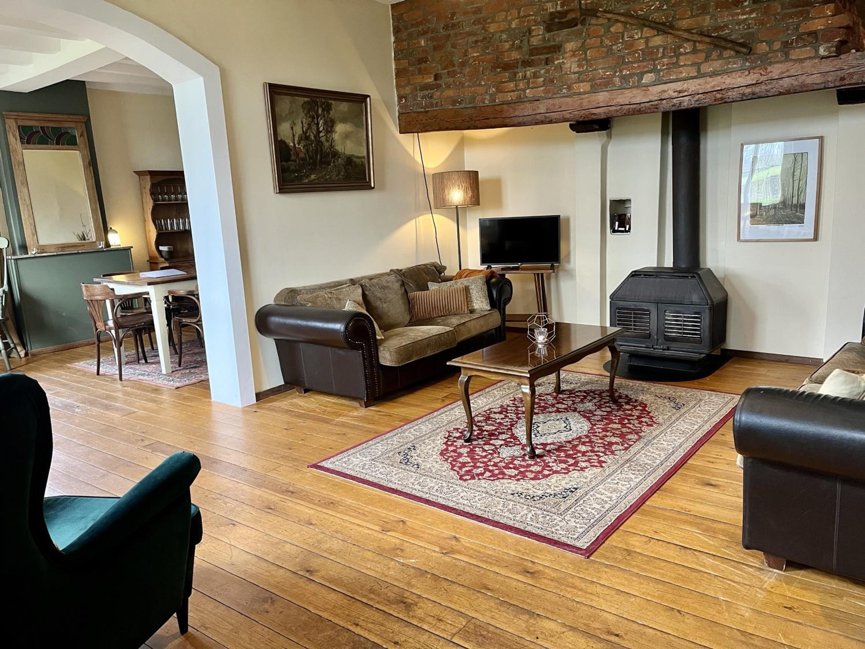 Four-Bedroom House photo 1