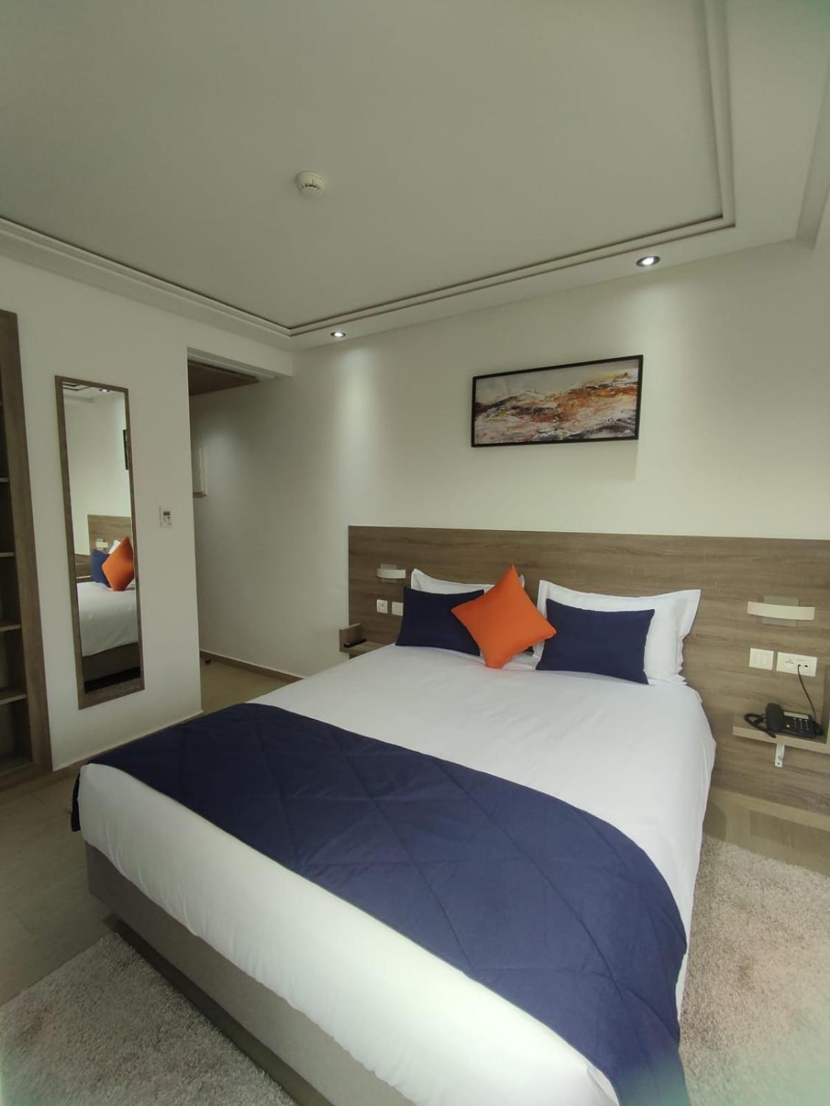 Standard Double Room - Photo 6