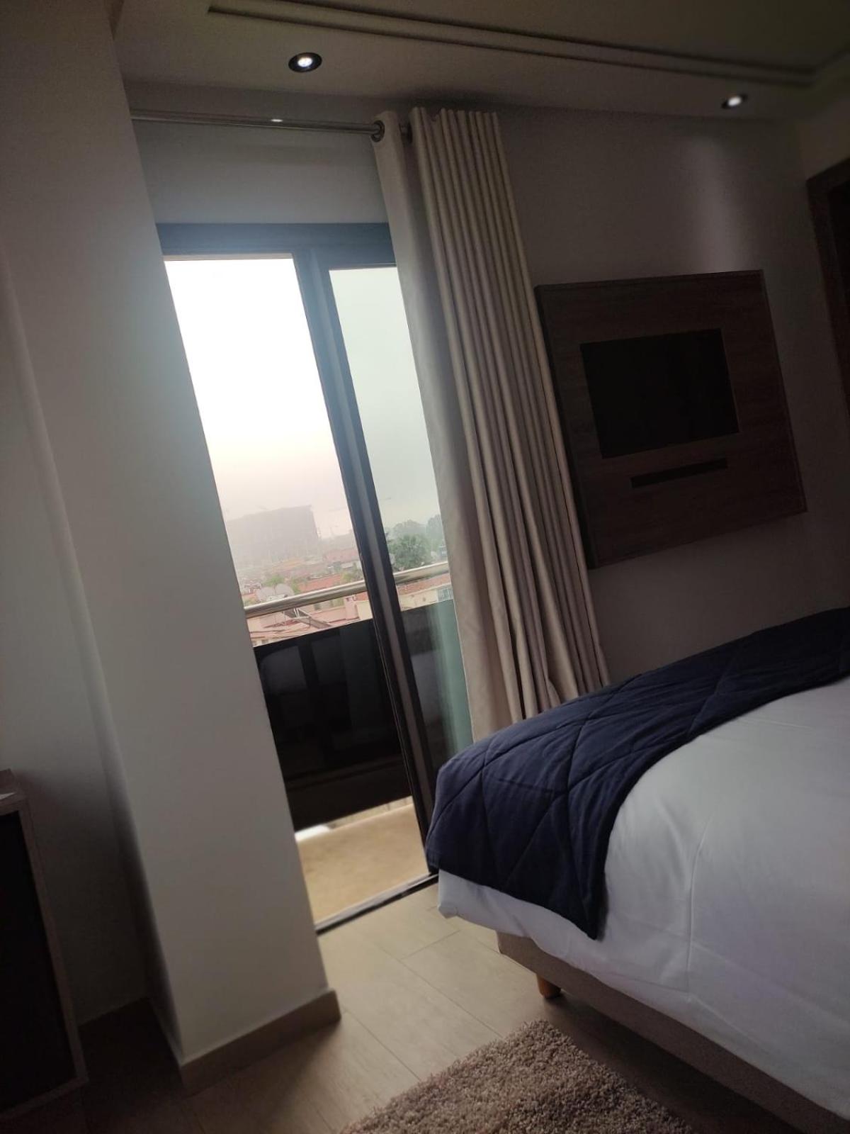 Standard Double Room - Photo 4