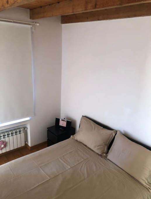One-Bedroom Apartment photo 3
