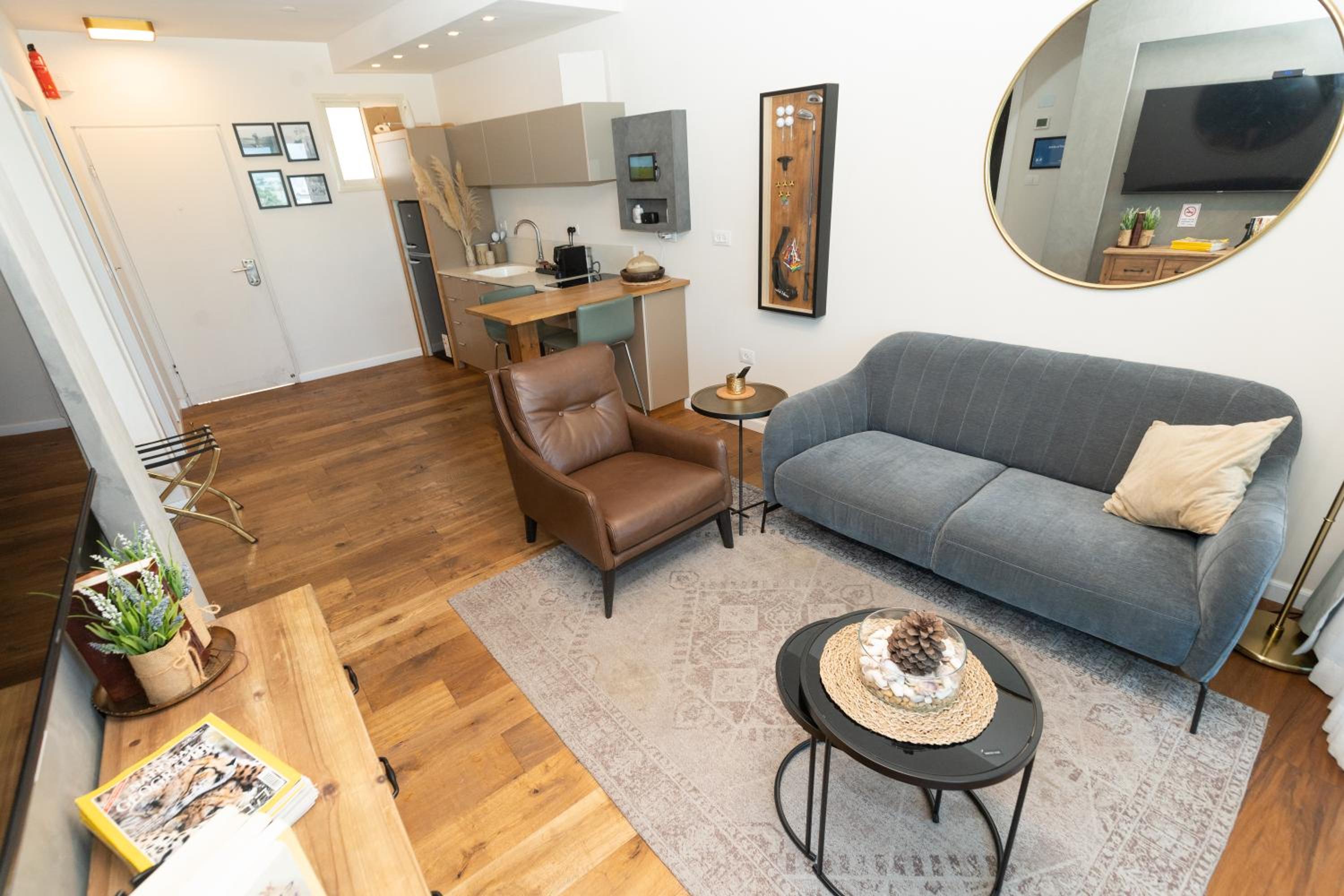 Superior Apartment - Photo 31