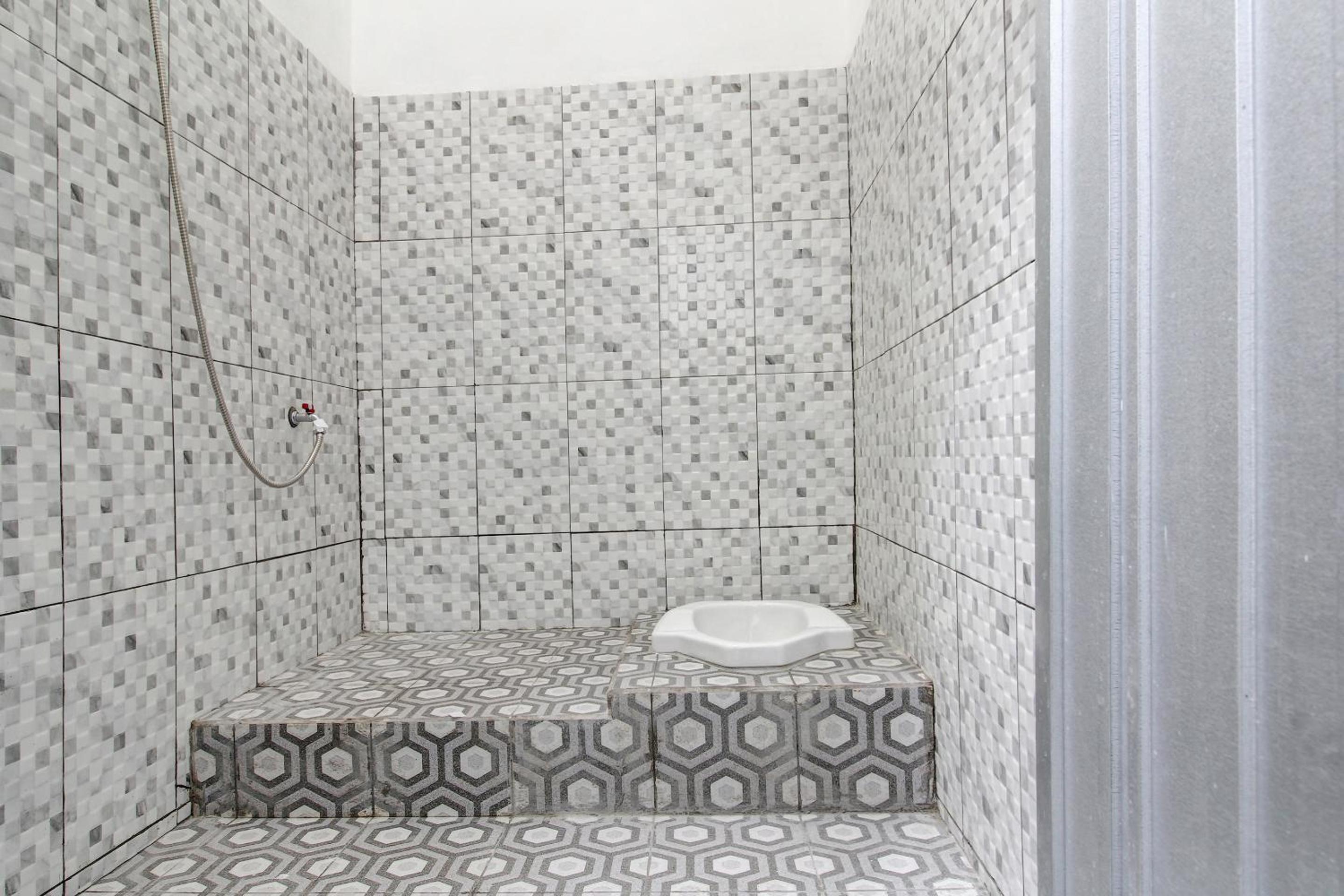 Double Room - Photo 2