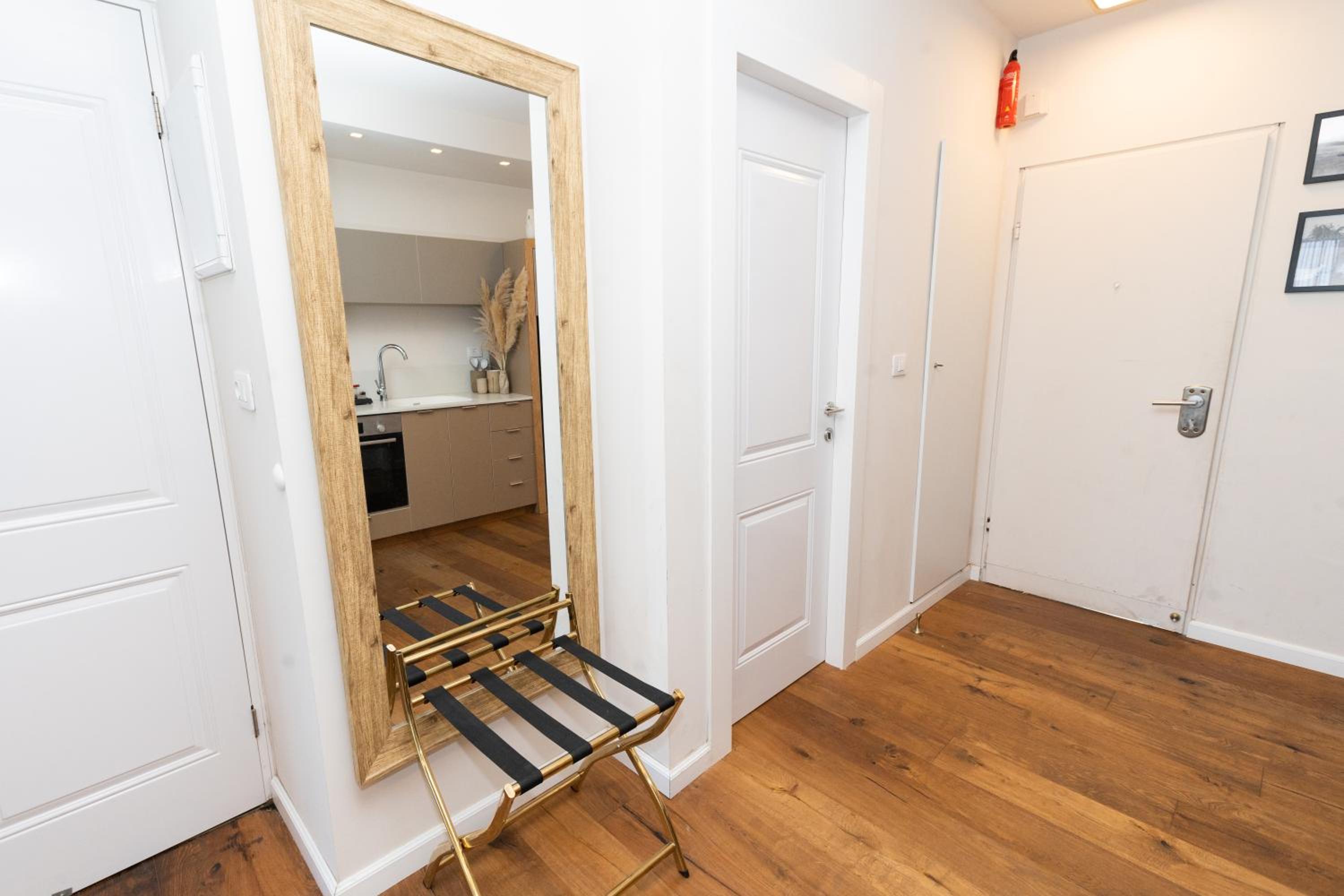 Superior Apartment - Photo 78