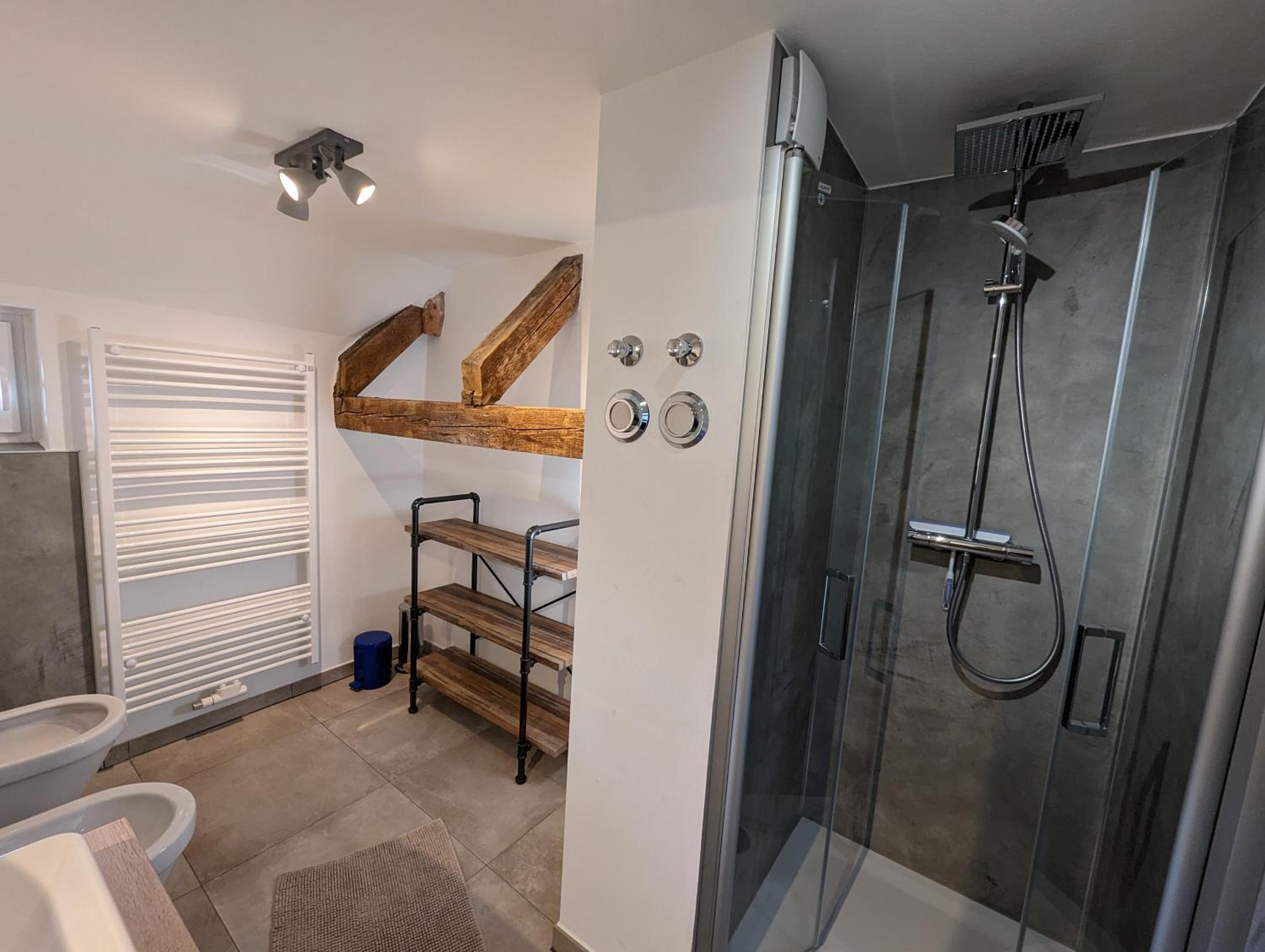 Apartment - Photo 22