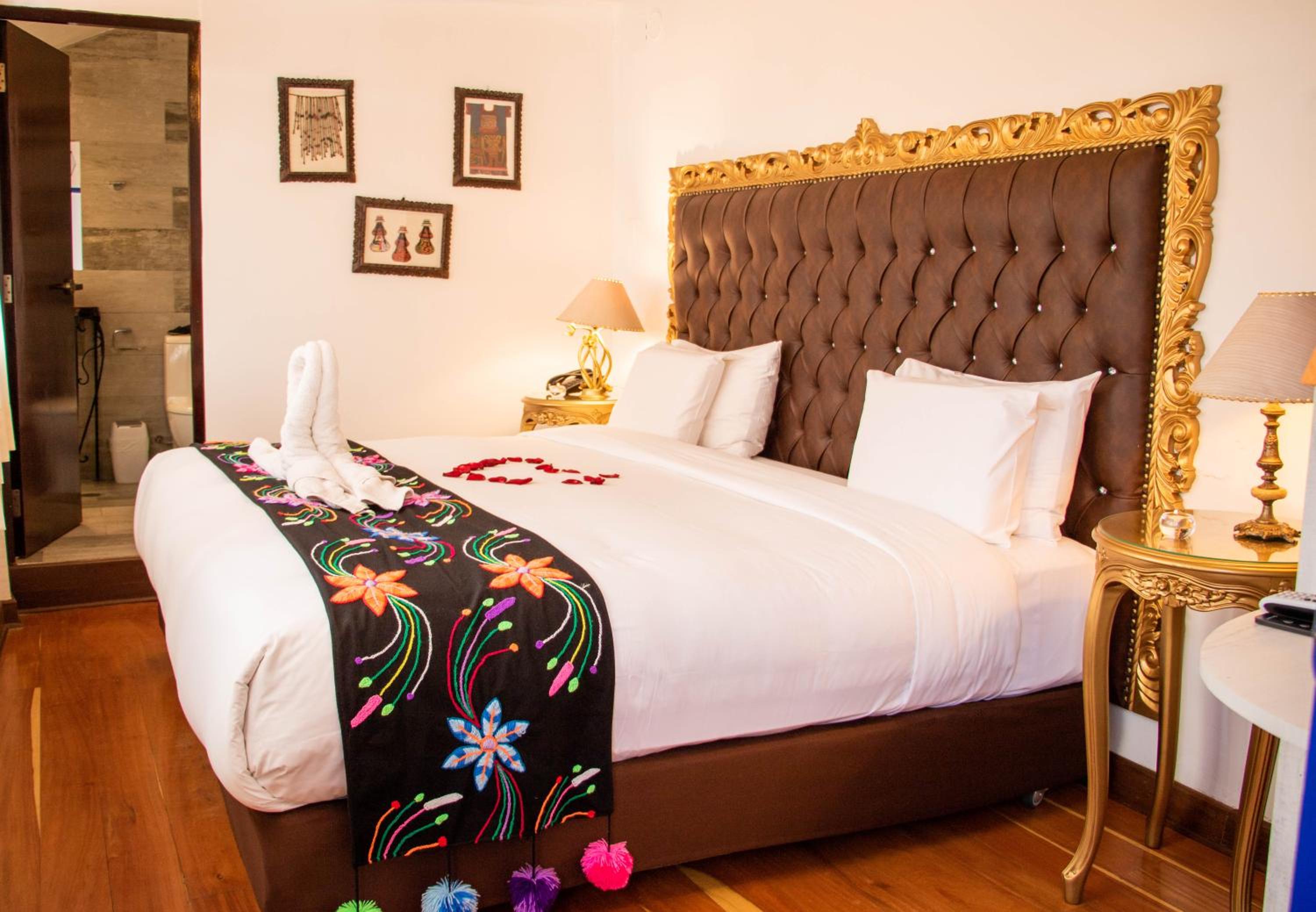 Deluxe Double Room with Bath photo 1