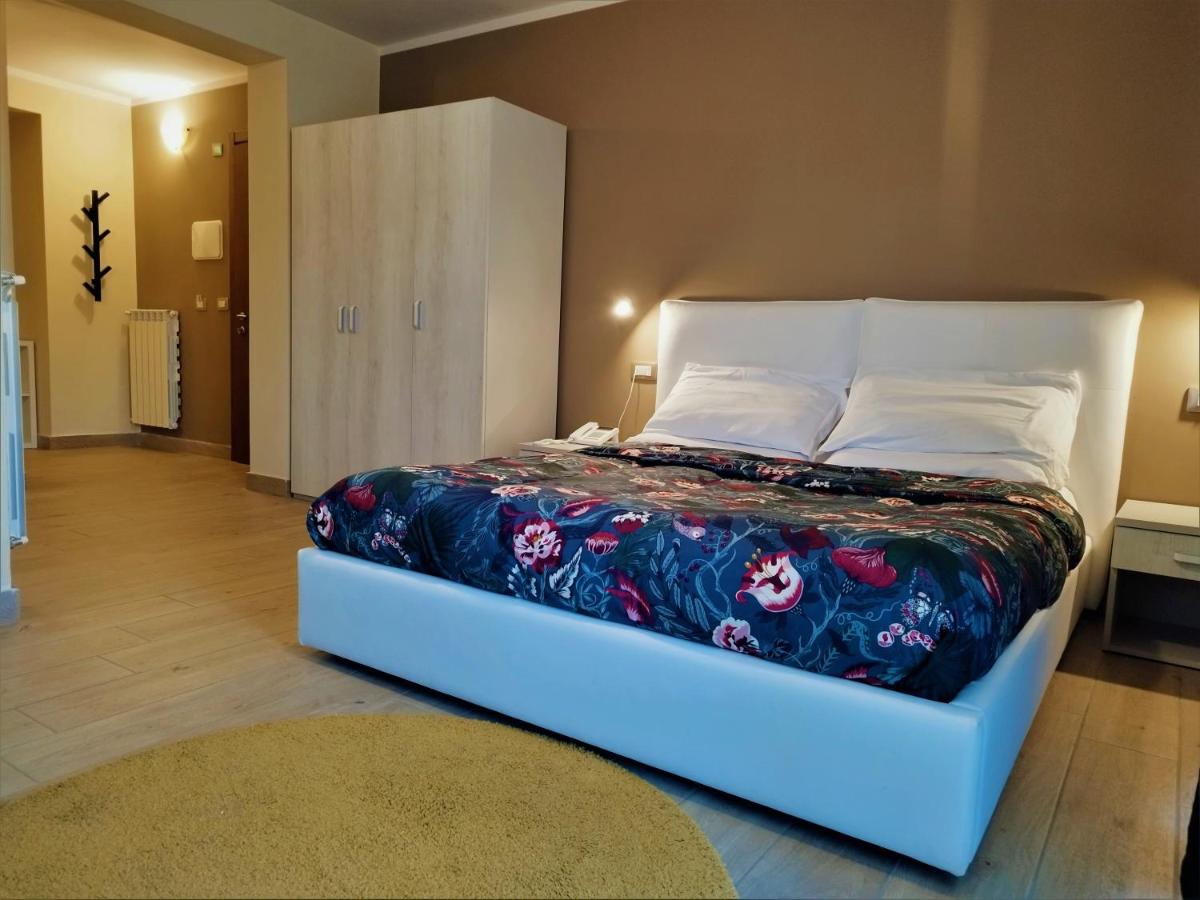 Superior Triple Room photo 1