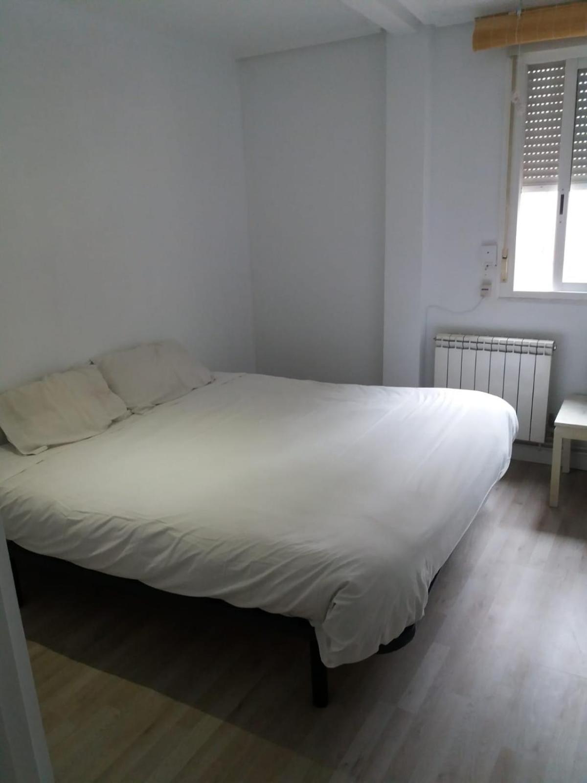 Habitación doble con baño compartido