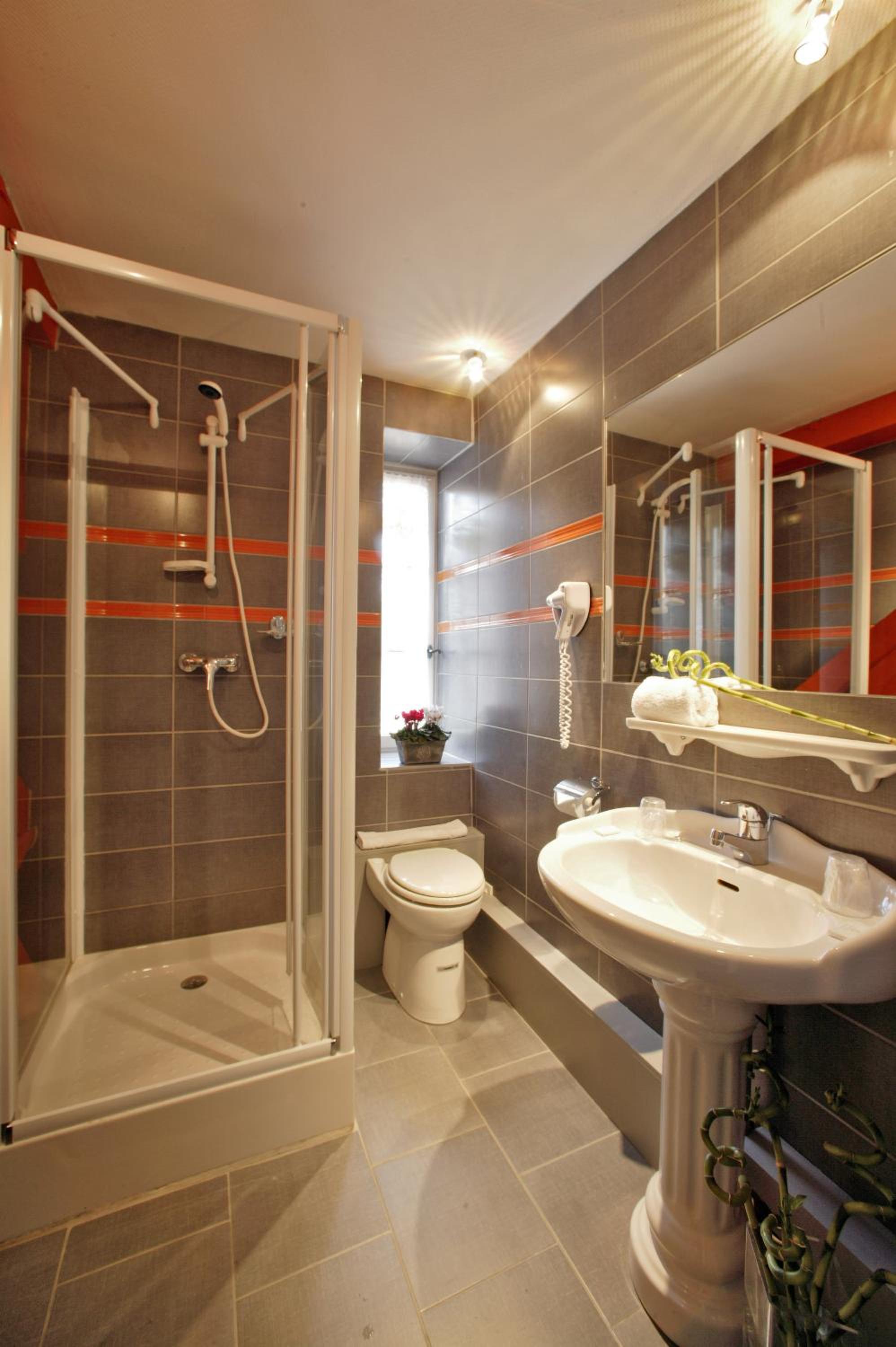 Standard Single Room photo 3