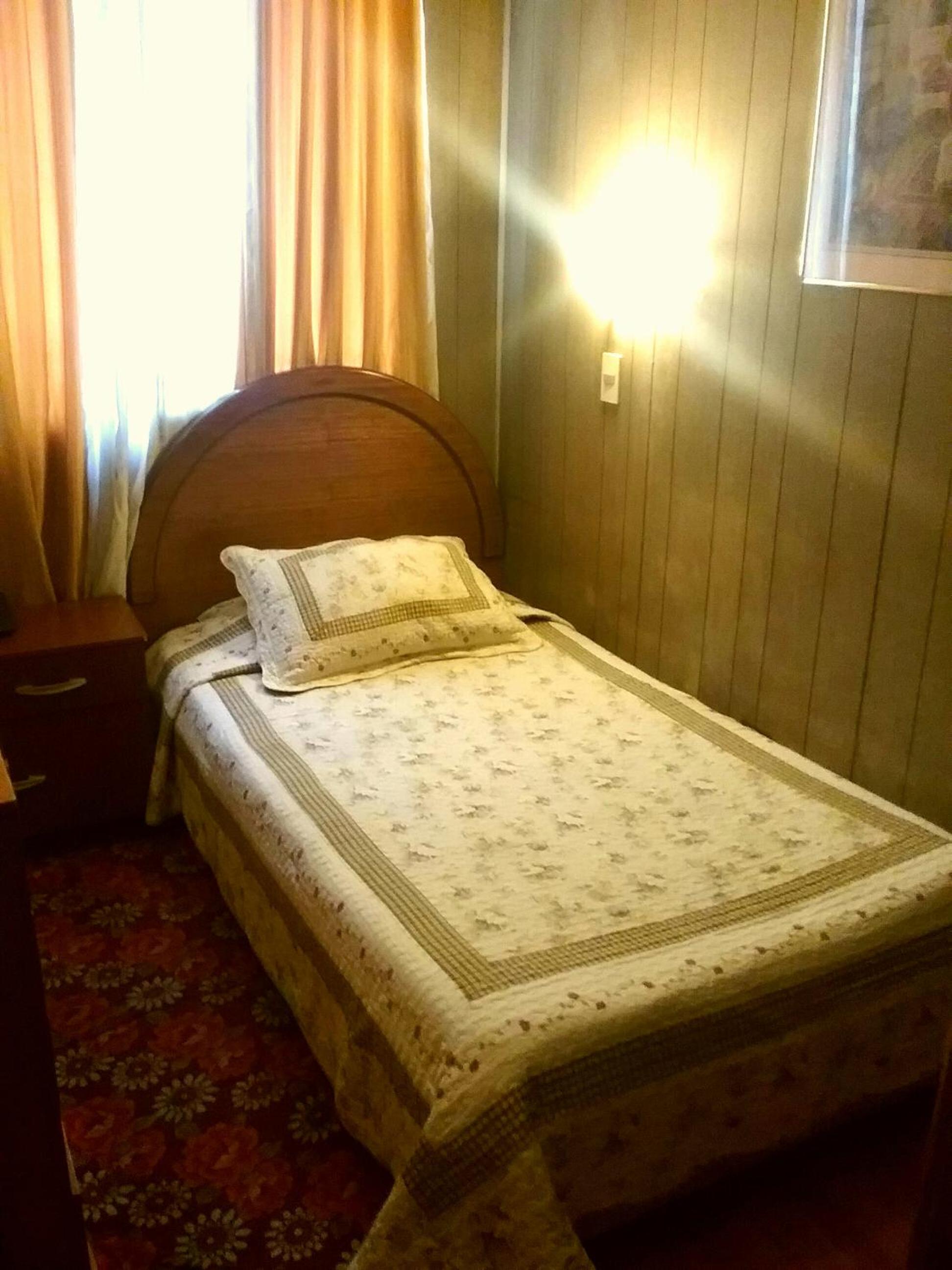 Standard Single Room with Shower