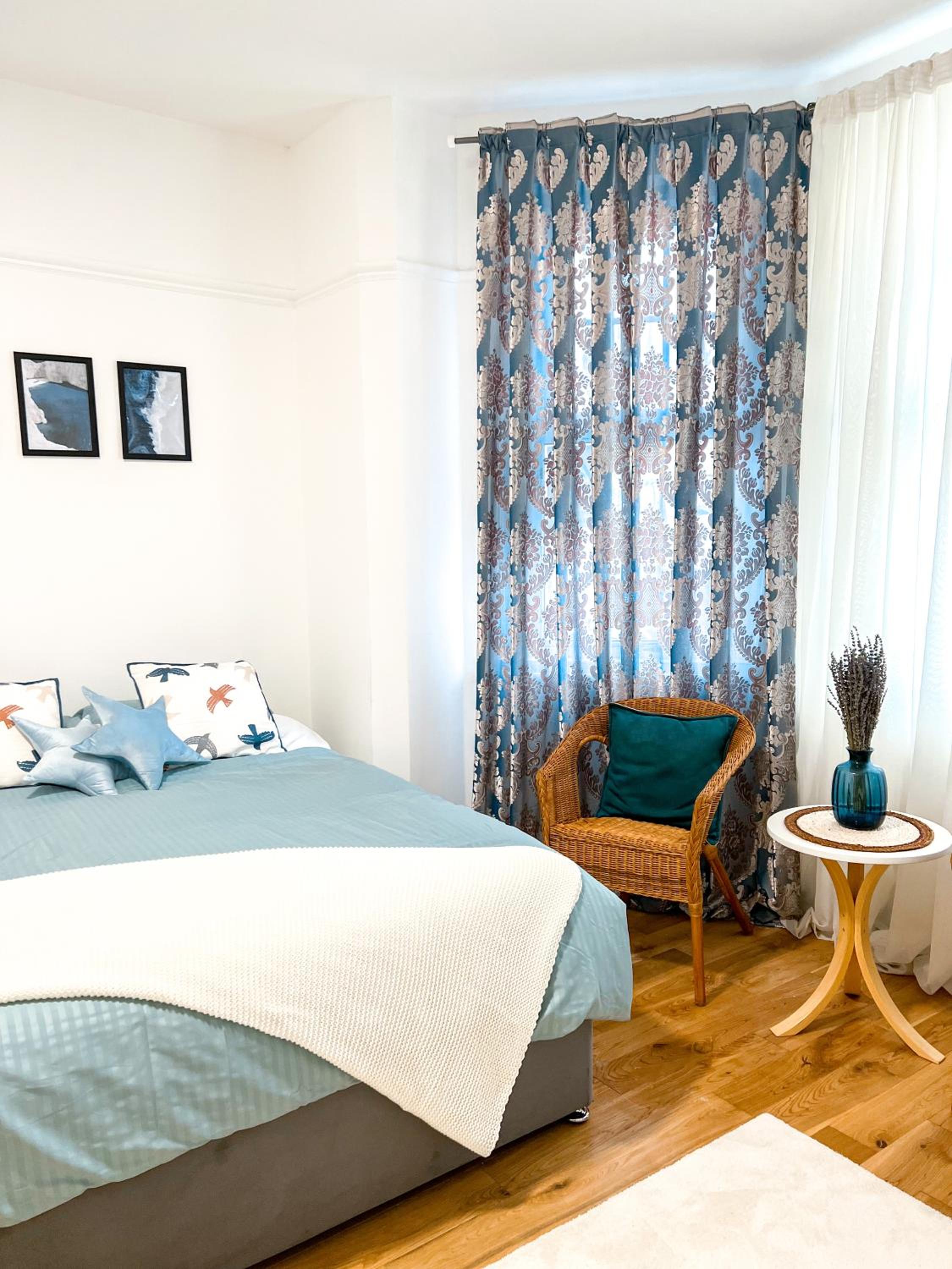 Deluxe King Room photo 3