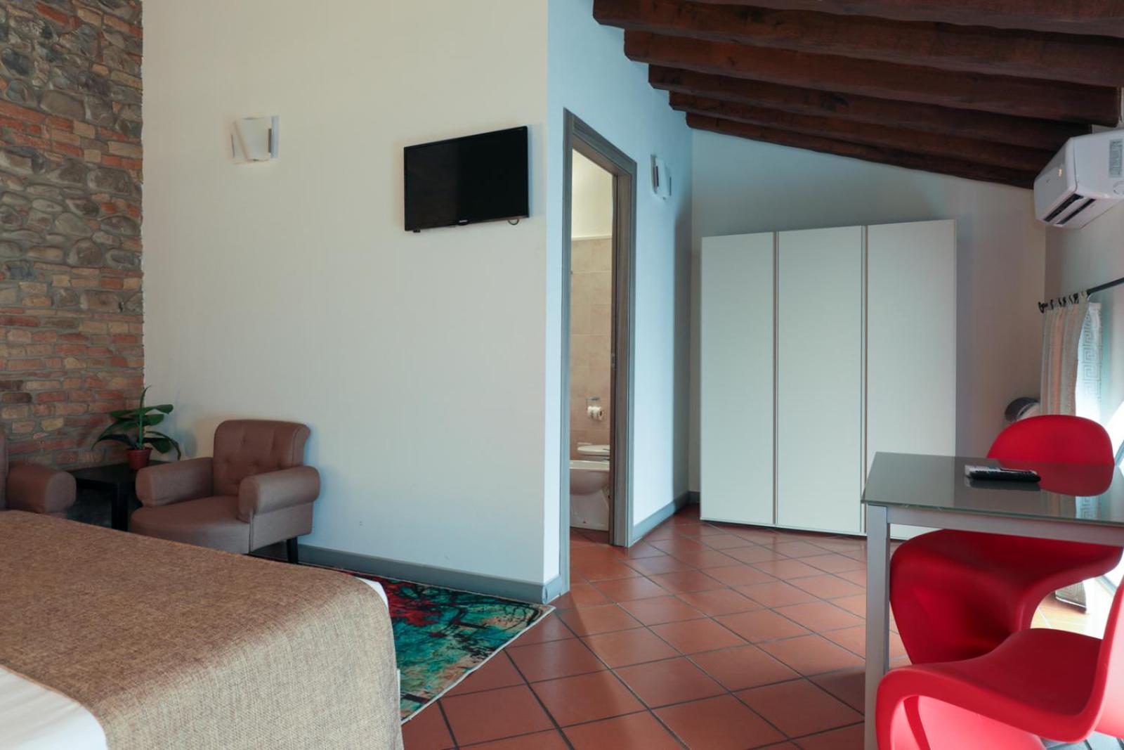 Superior Double Room - Photo 5