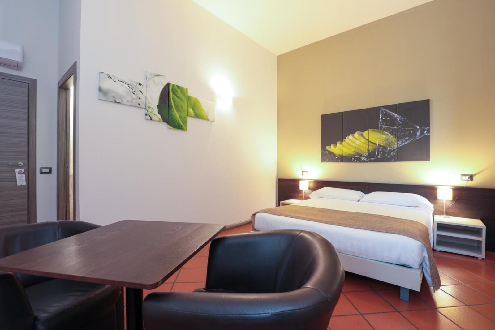 Large Double Room