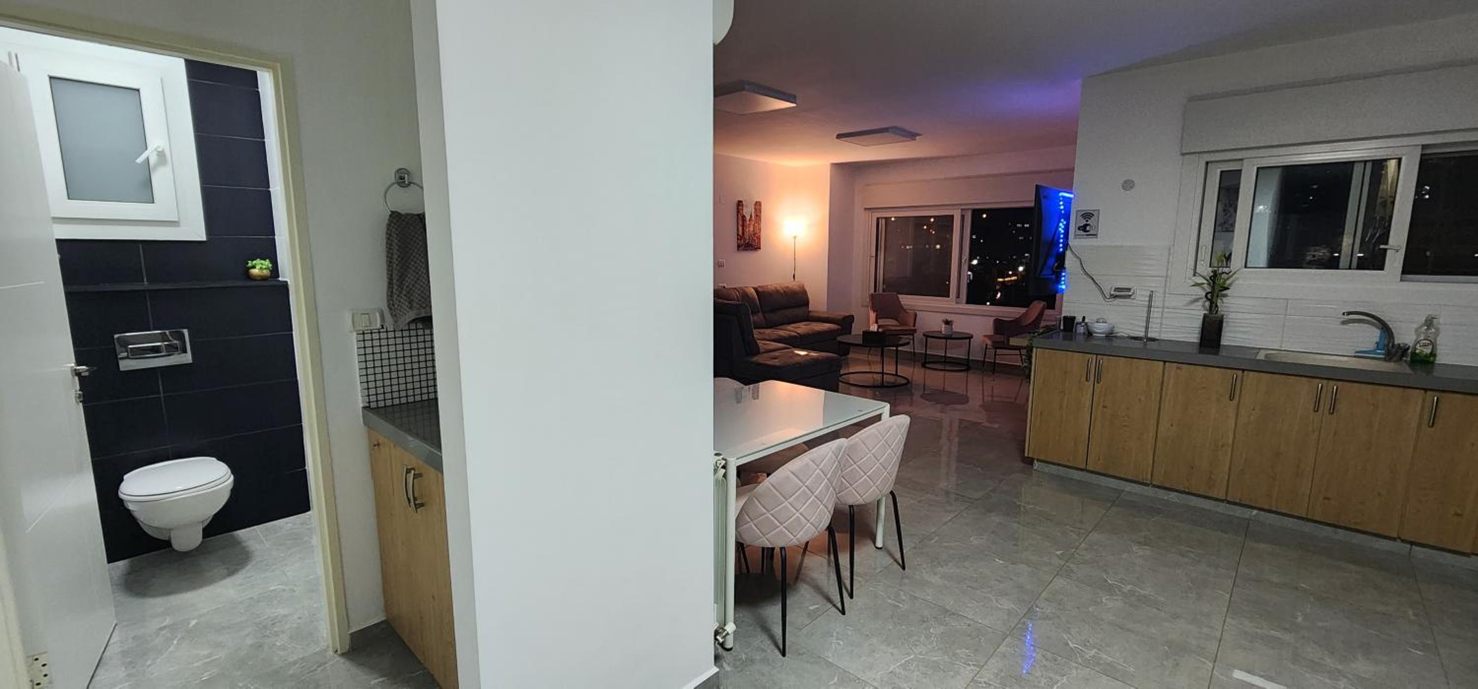 Two-Bedroom House - Photo 30